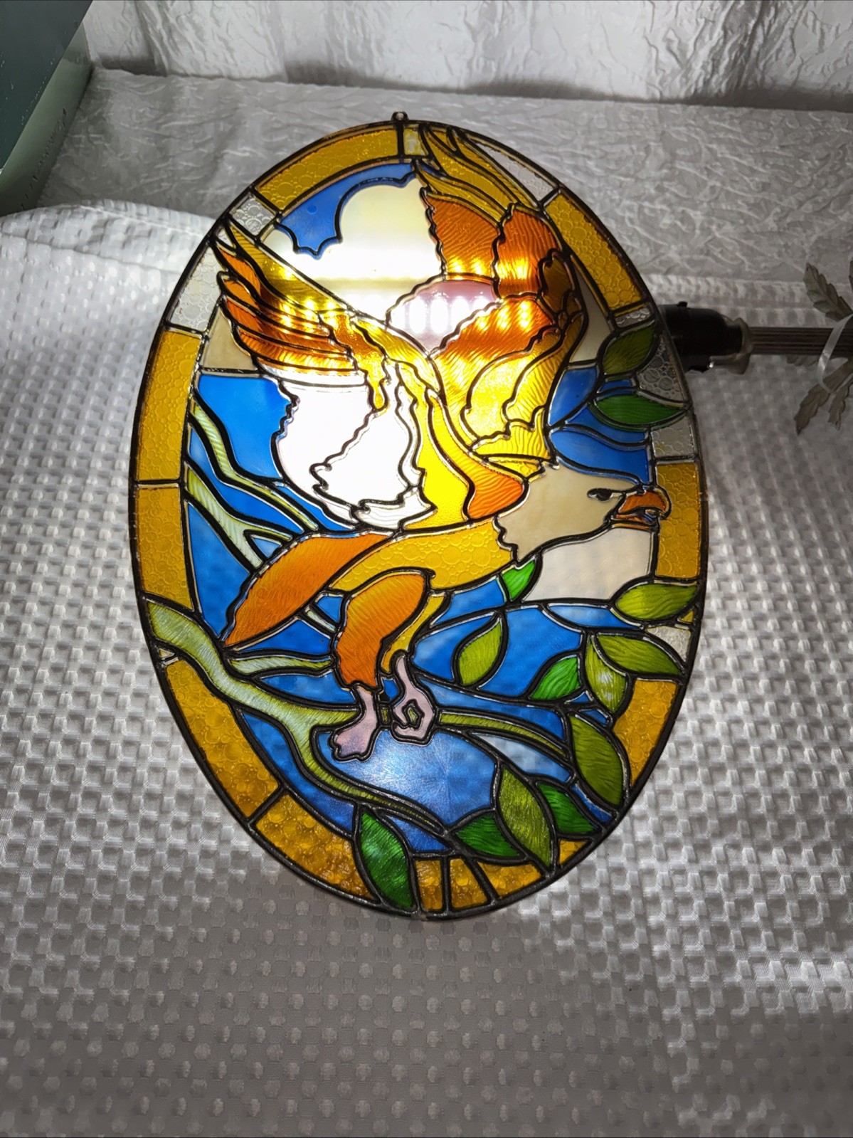 Vintage 15.5” Stained Plastic Flying American Bald Eagle Blue Sun Catcher Oval