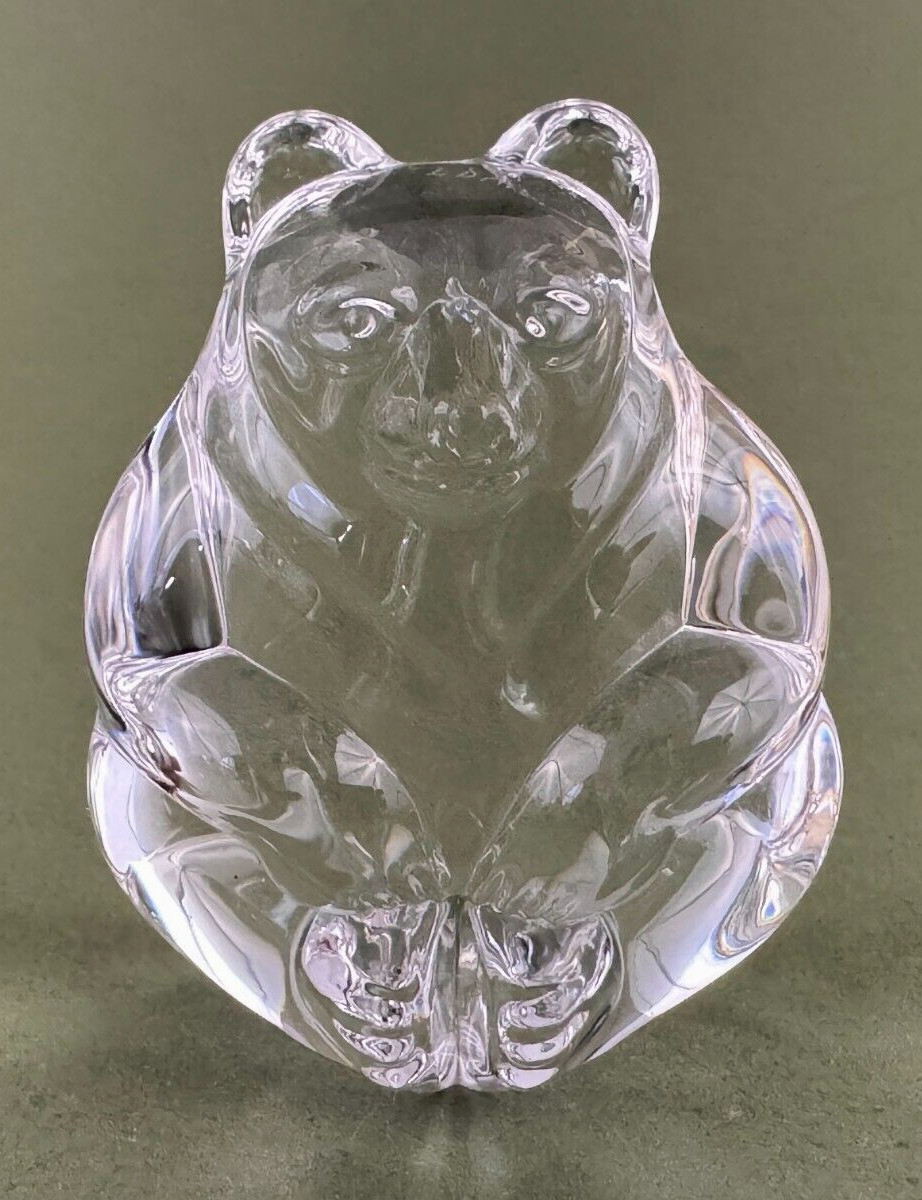 Lloyd Atkins Steuben Signed Bear Crystal Figurine Hand Cooler Paperweight 2.5”H