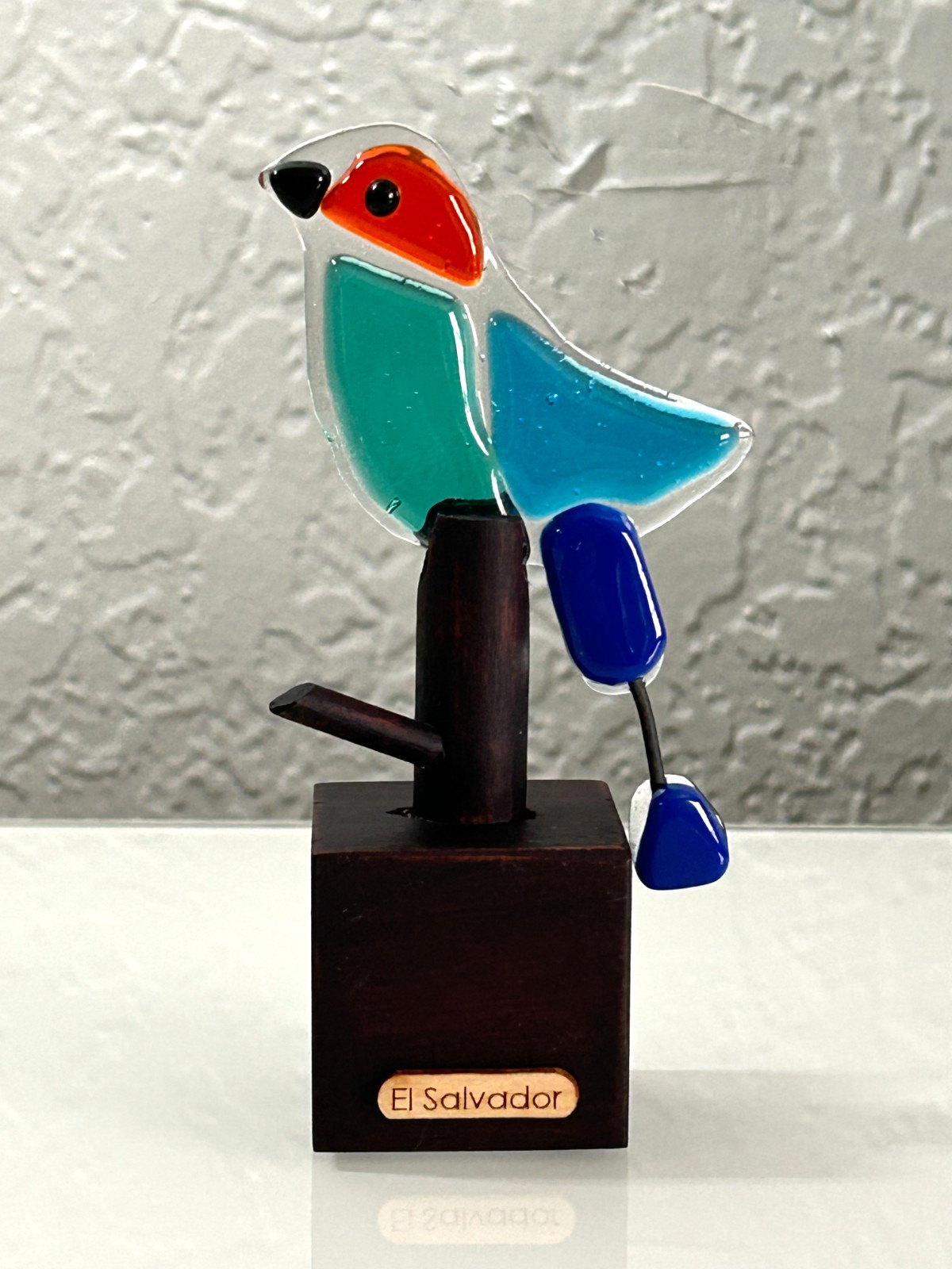 Handmade Colorful Folk Art Glass Bird Sculpture El Salvador Native Bird Specie.