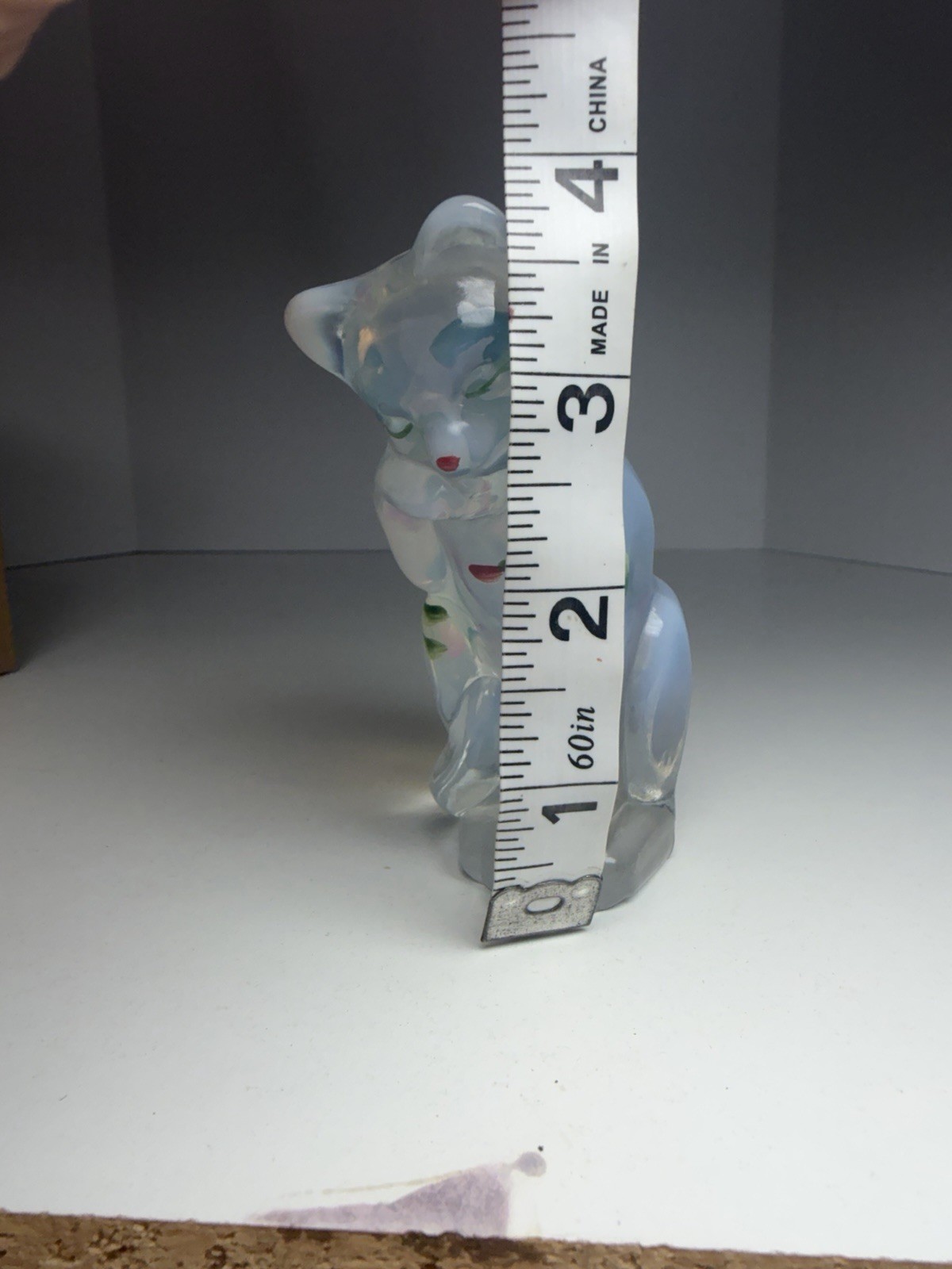 Fenton Grooming Cat Opalescent White Art Glass Figure Signed Flowers, With Box