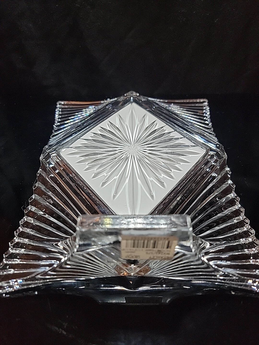 Mikasa Starlet Cut Crystal Beautiful Picture Frame 5.25″ x 6.25″ – NEW Elderbeer
