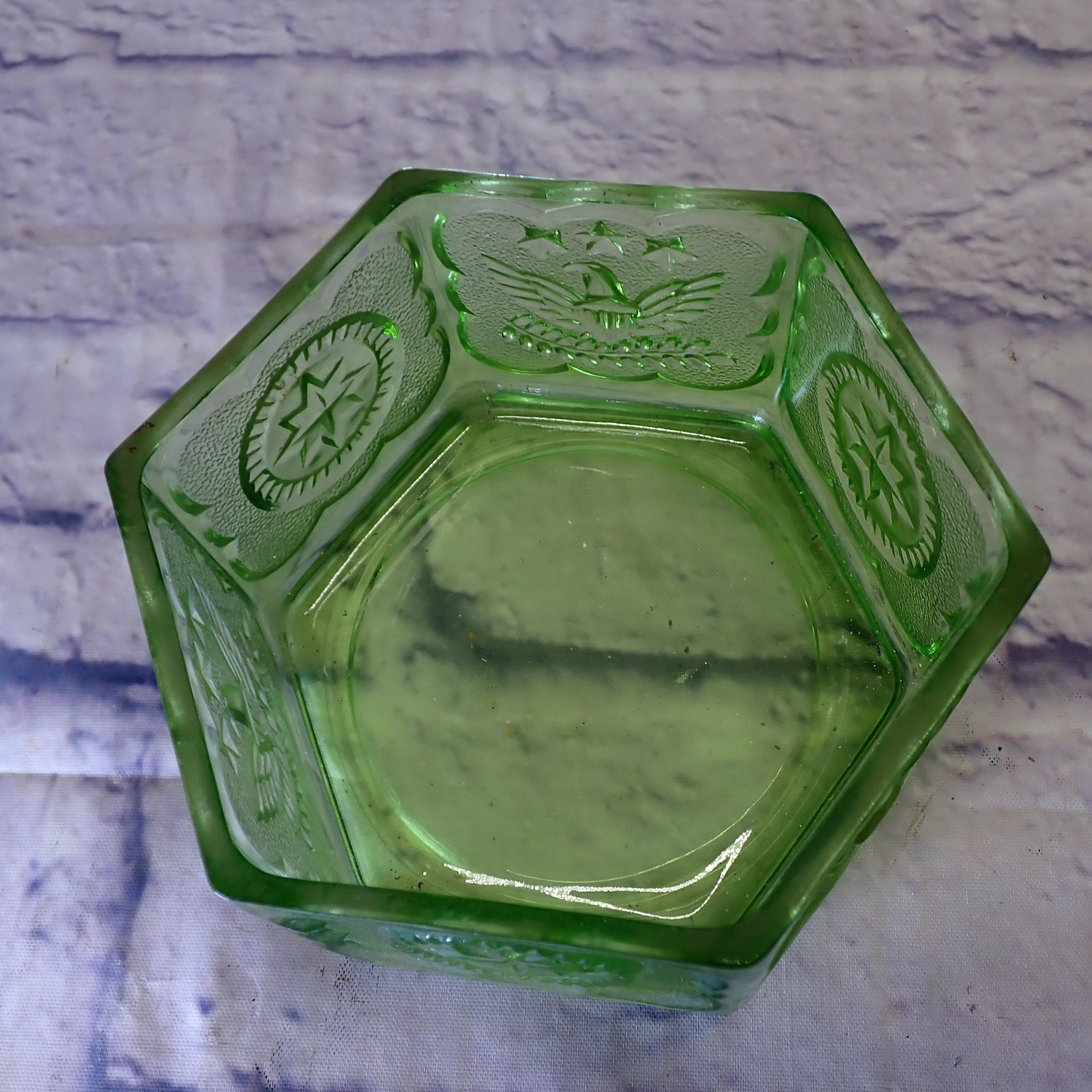 Vintage Green Pressed Glass Hexagon Vase Patriotic Eagle Stars Relief Decor