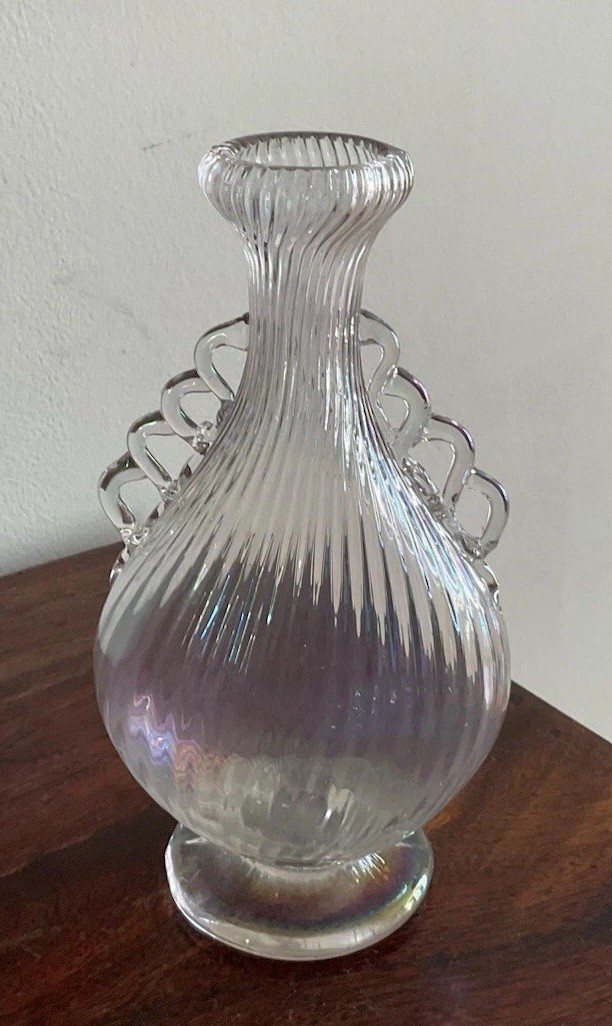 Gorgeous vintage 1980s Parise Vetro Italian ribbed blown glass vase