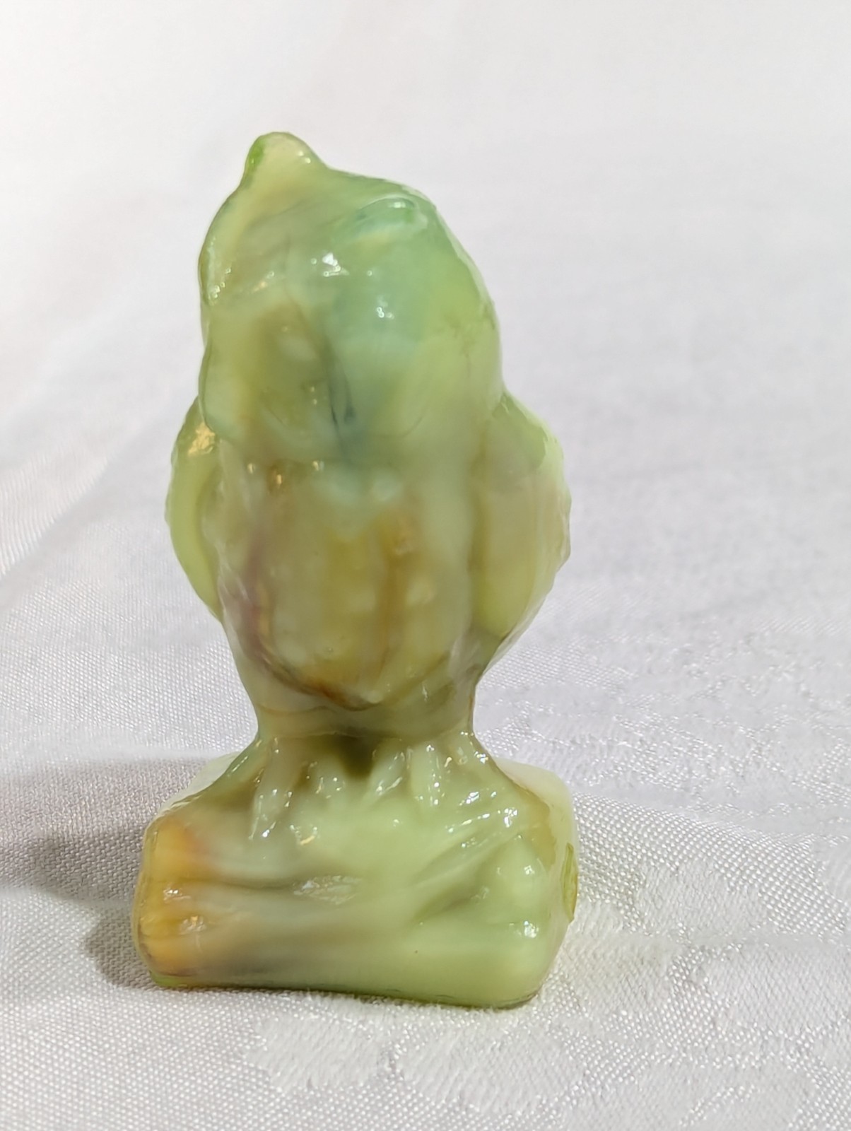 Boyd Uranium Glass Owl Figurine – Green Slag Which GLOWS – Uranium Glass