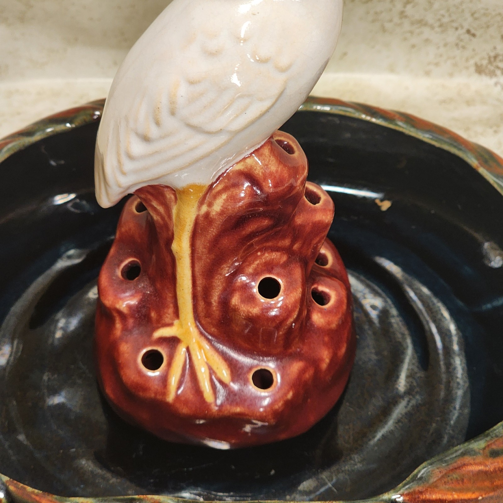 ROSEMEADE Art Pottery FLOWER BOWL 8″ with Crane 6.75″ North Dakota – Rare
