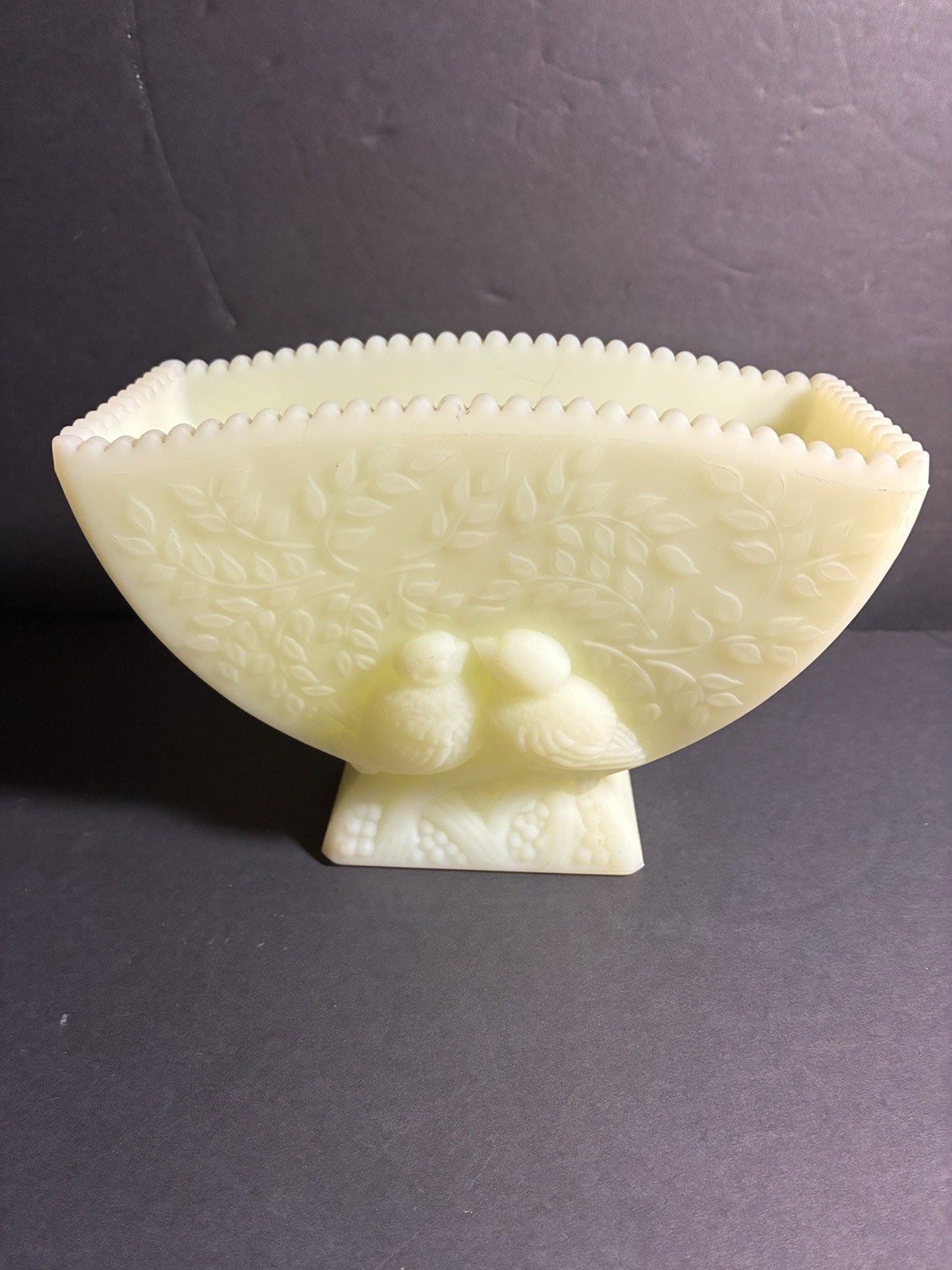 Vintage Fenton Art Glass Yellow Custard Love Birds Fan Planter Vase