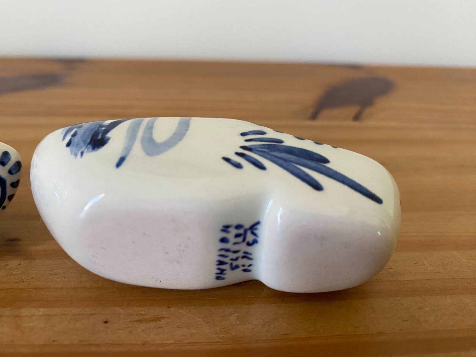 Vintage Hand Painted PD Blue Windmill Shoes Boots Clog Delft Holland 3″ Set of 2