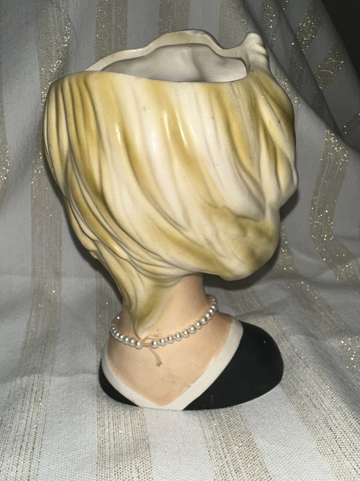Beautiful Relpo K1940 Vintage Lady Head Vase 7 1/4” tall Blonde Pearl Jewelry
