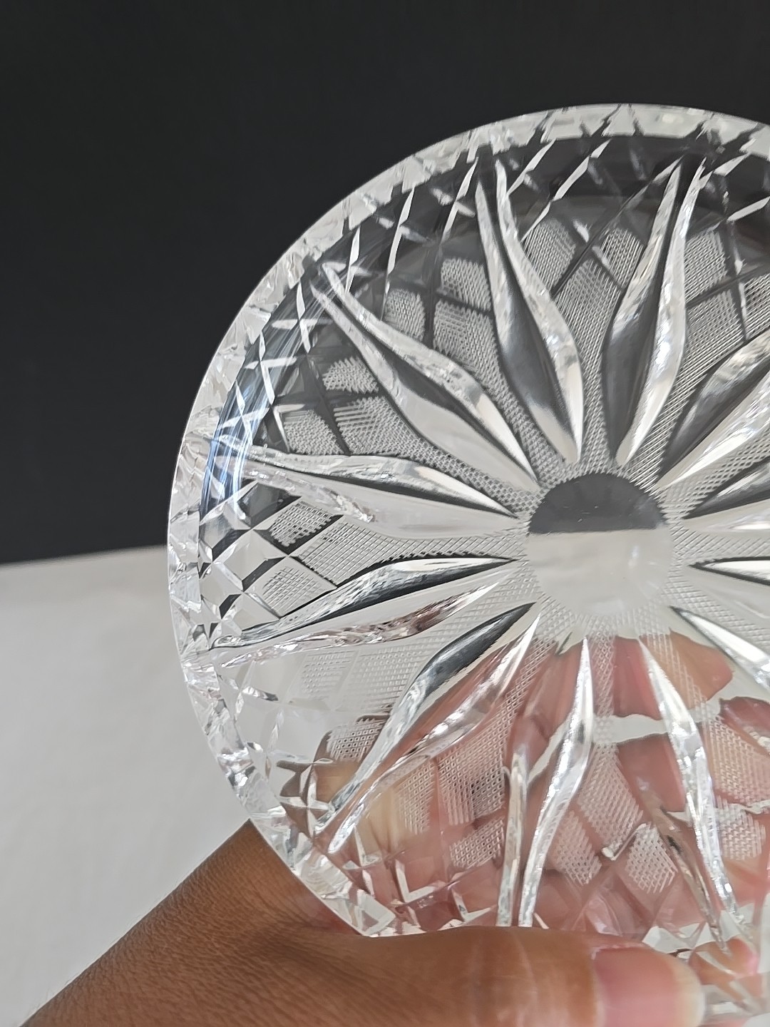 Vintage Round Crystal Glass Dish, Bowl 6″D
