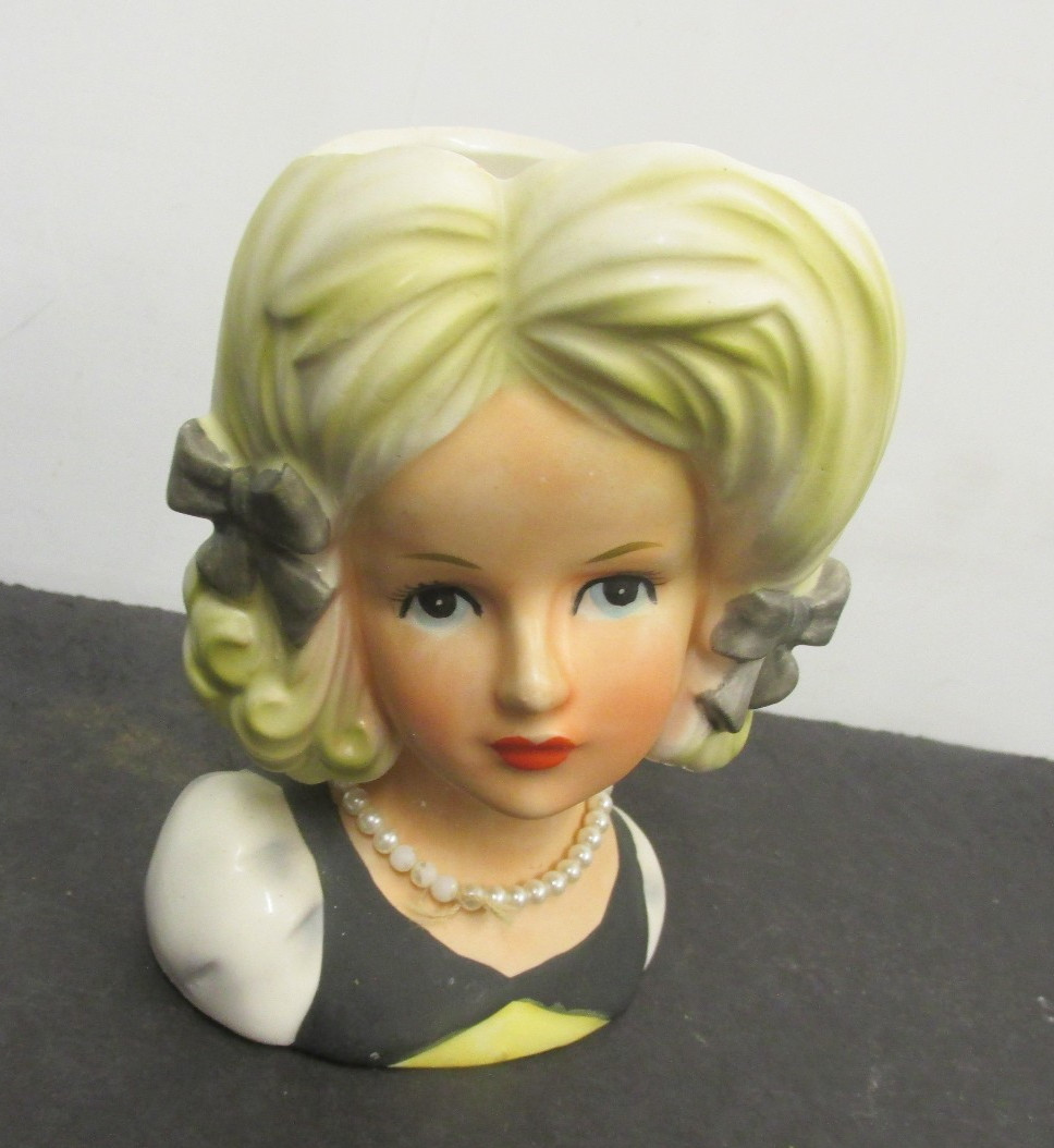 2031 RELPO 5 1/2 IN blonde BLACK DRESS AND BOWS head vase FOIL LABEL RELPO