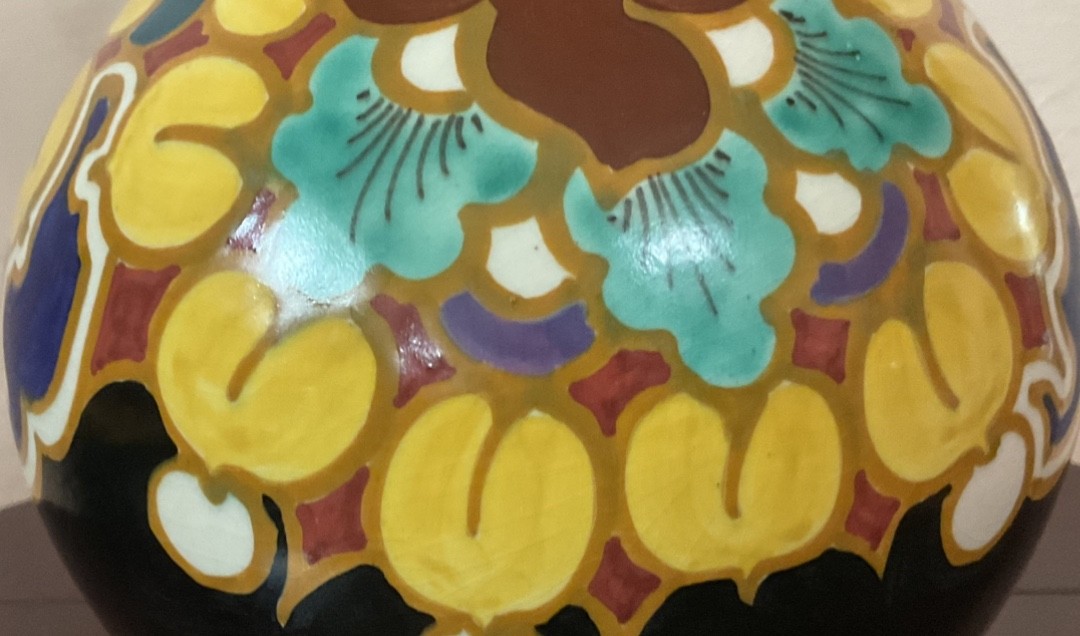 ( 10.25”h x 6.5”w ) Gouda – Holland Ivora Vase in glazed ceramic From 1914-1964
