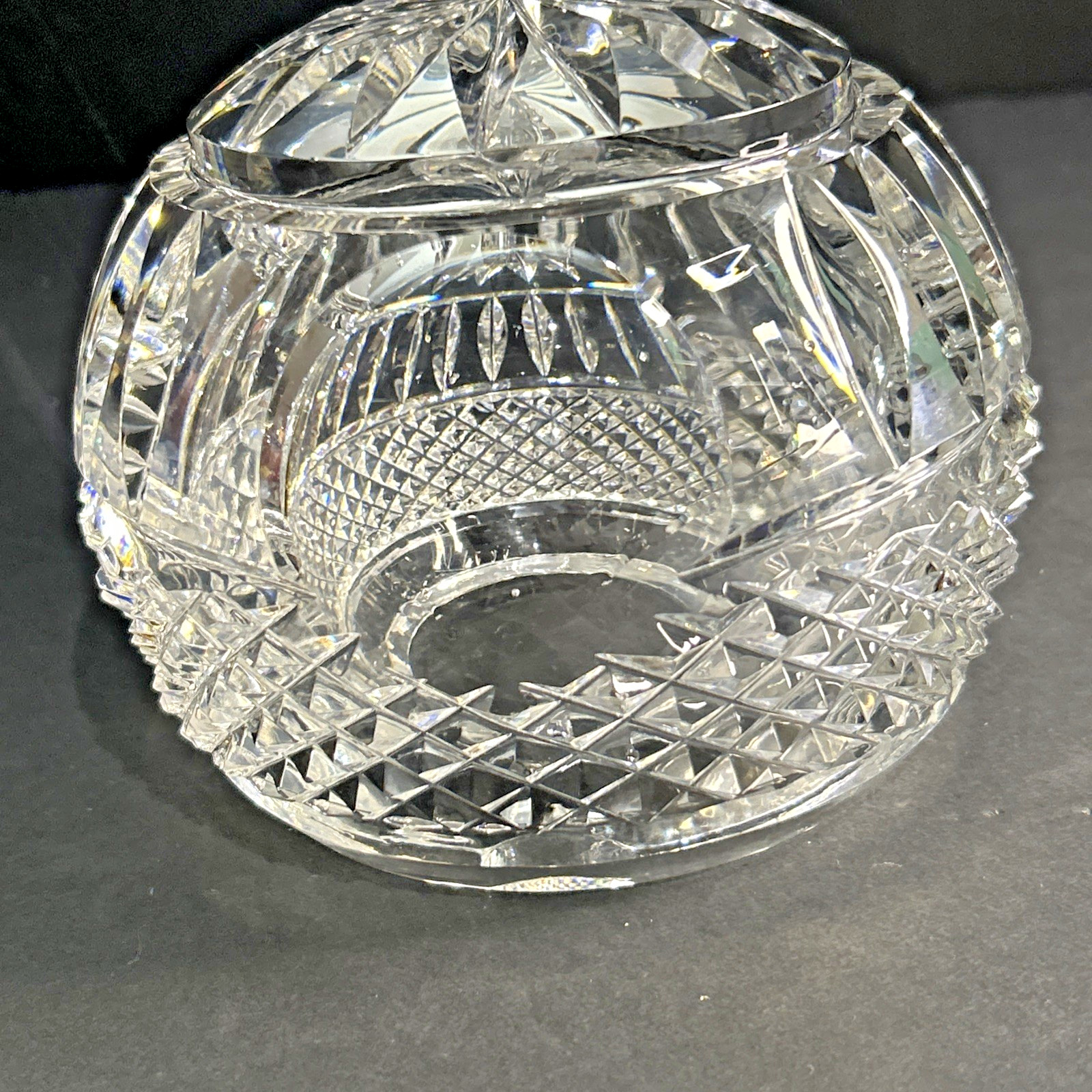 Crystal Orb Ashtray Side Tilt Dome Sphere Cigar Cigarette Holder BEAUTIFUL
