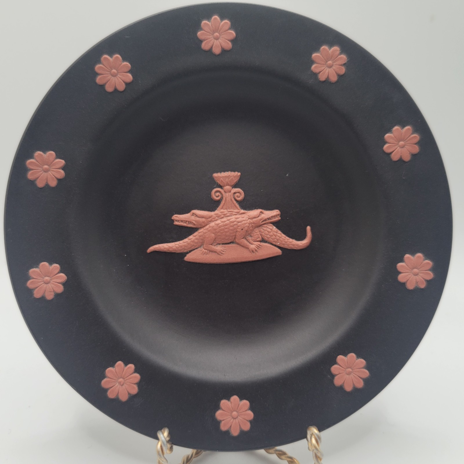 Vintage Wedgwood Black And Terracotta Egyptian Crocodile Motif Trinket Dish