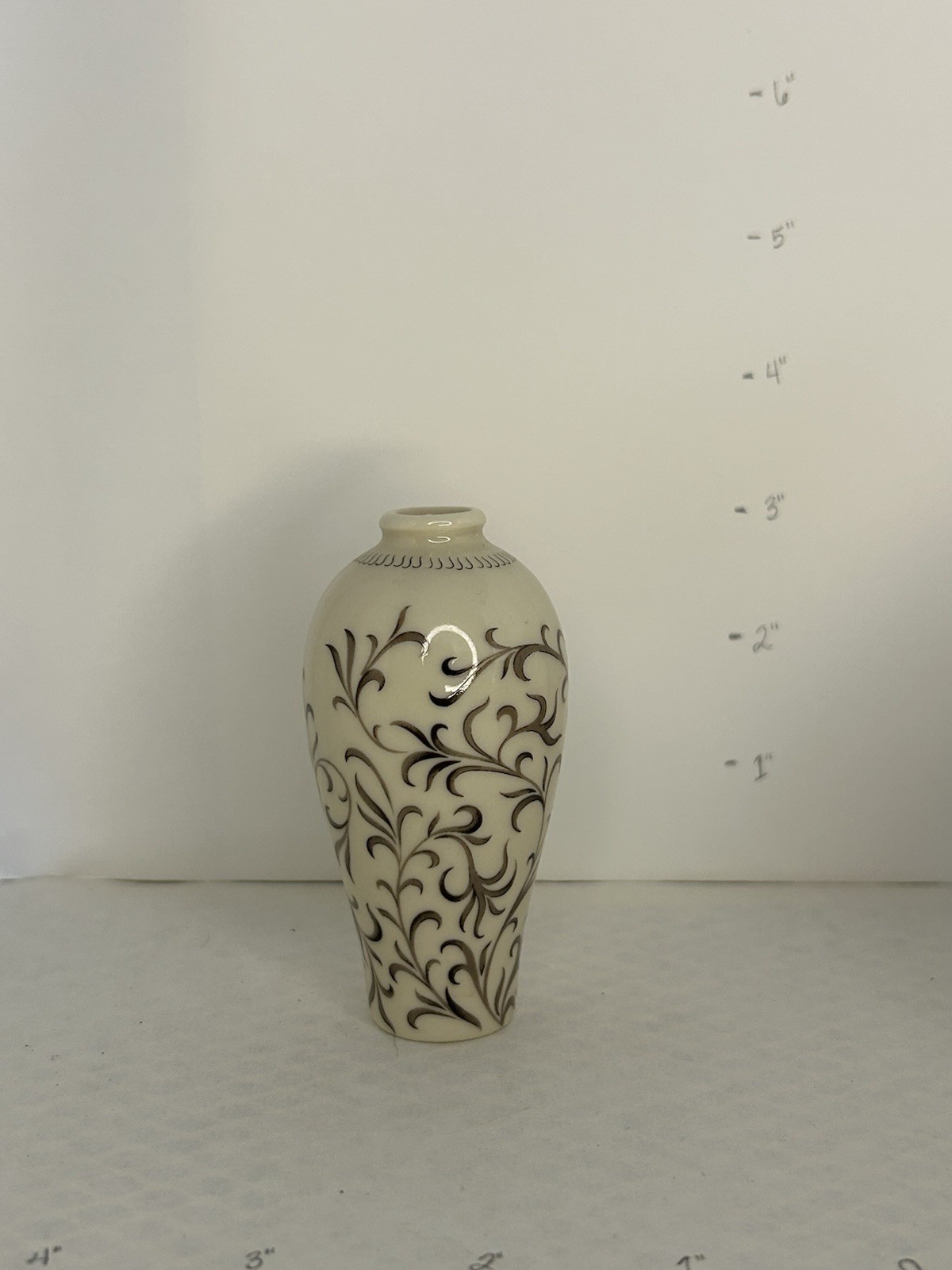 Franklin Mint Lot of Japan Mini Ceramic Vases ©1980/1981 FP Floral