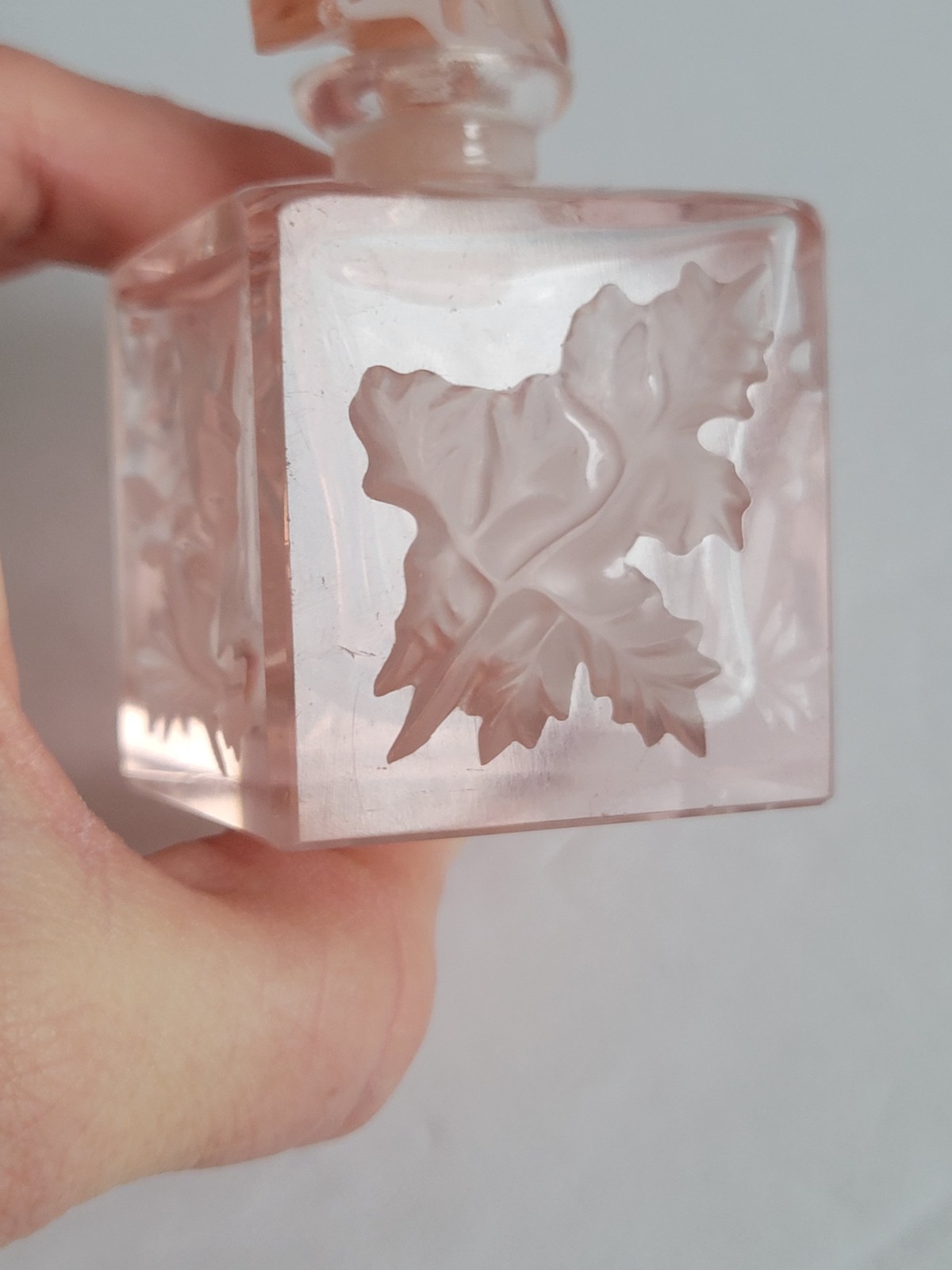 1920s Art Nouveau Pink Glass Perfume Bottle Romantic Etched Flowers Floral Vtg