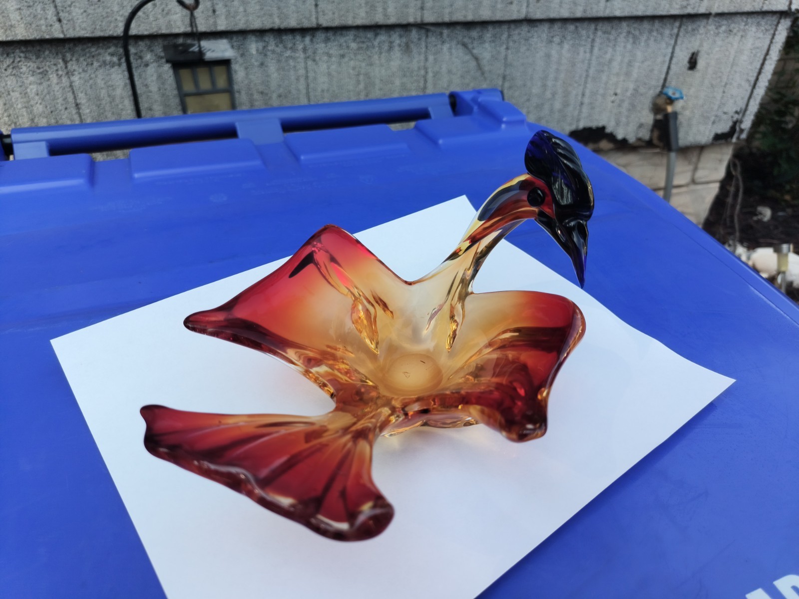 Glass Art Bird Statue 7 1/2 Long X 5 1/2 X 5 1/2 Tall Free Shipping