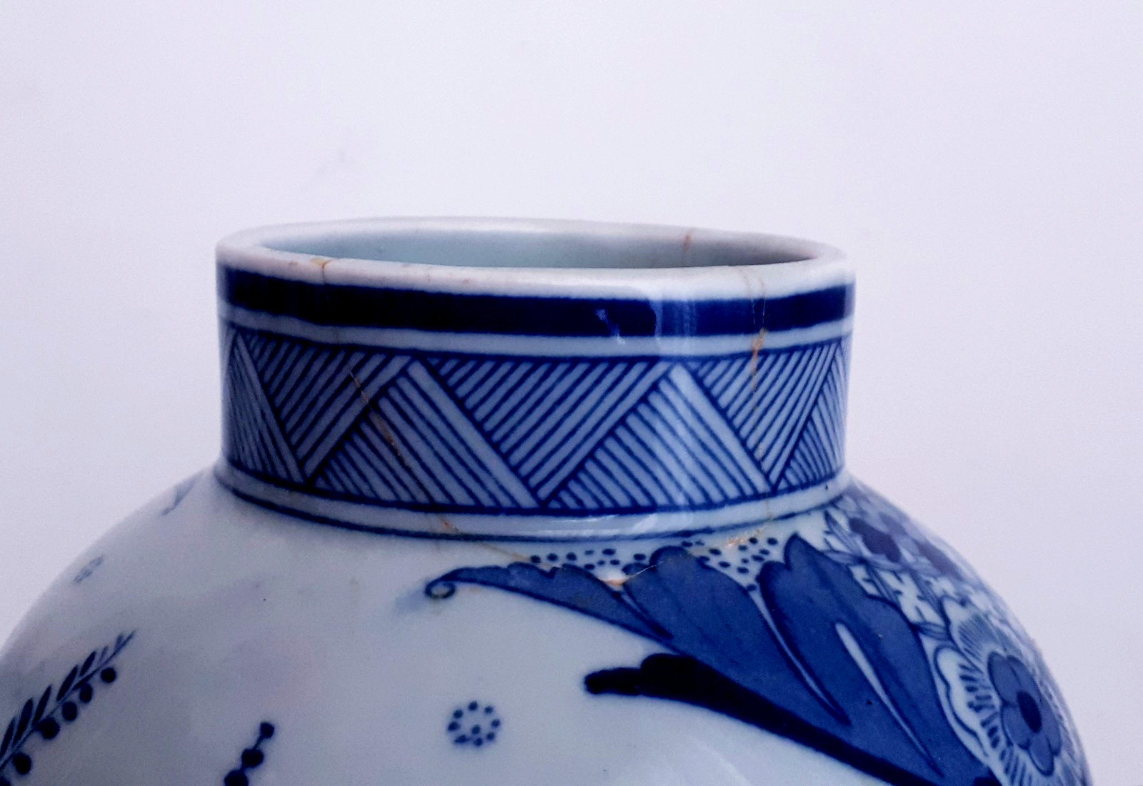Antique DELFT PAIR OF BLUE & WHITE GINGER JARS 13.8 INCHES LIDDED VASES