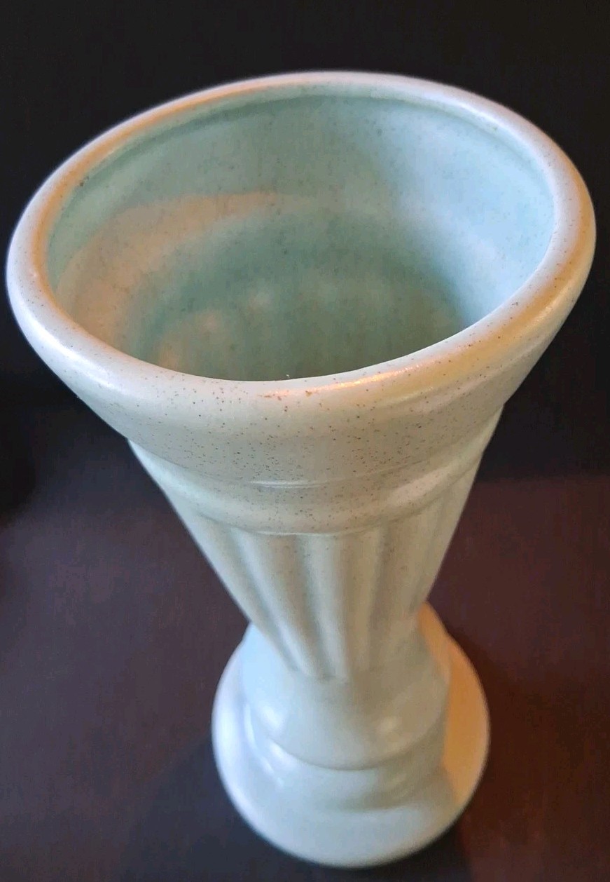 Vintage Haeger USA Matte Robins Egg Blue Vase 9 1/4 “
