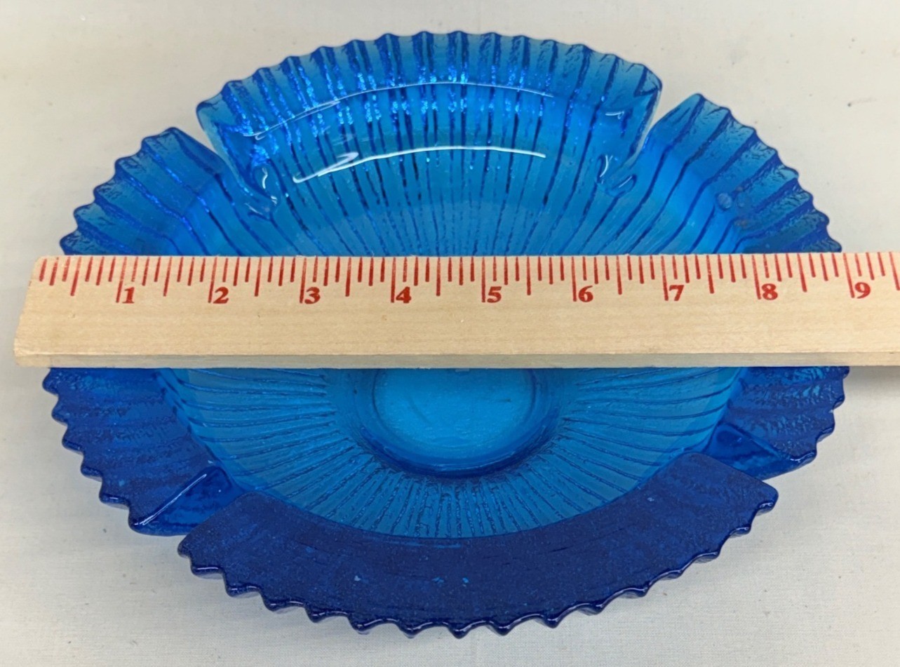 Blenko Blue Glass MCM Mid Century Modern Wayne Husted Sunburst Starburst Ashtray