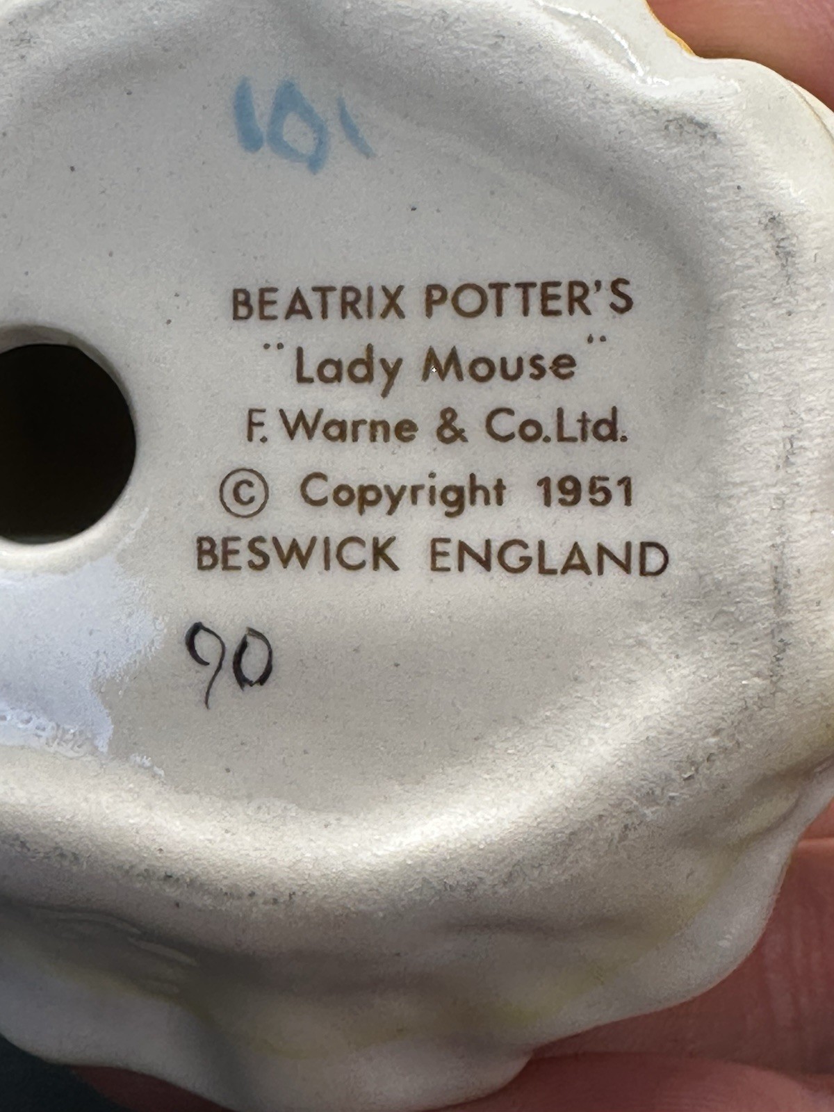 Vintage Beswick Beatrix Potter “Lady Mouse” Porcelain Figurine England 1951