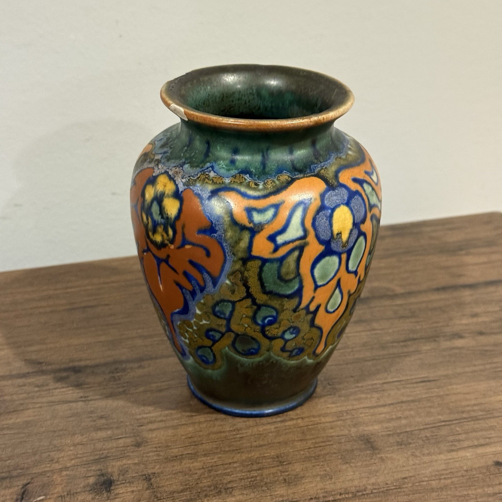 Gouda Holland 562 “Francis” Art Pottery Vase Hand Painted Dutch Deco c.1920s