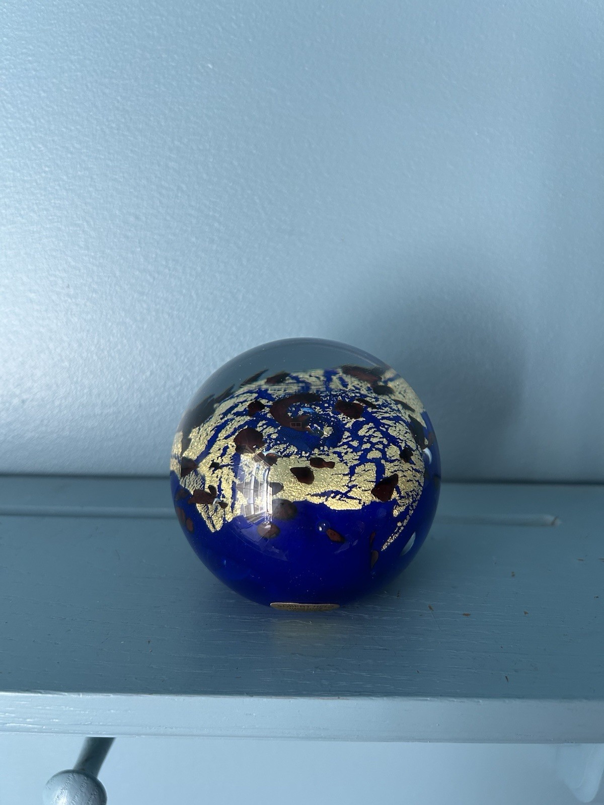 Robert Held Cobalt Blue Gold Foil Round Paperweight Signed & Original Sticker