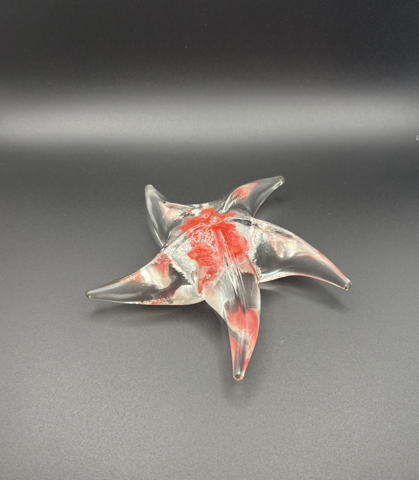 Dynasty Gallery Starfish Atlantis Glass Paperweight Glow In The Dark Red 5 Point