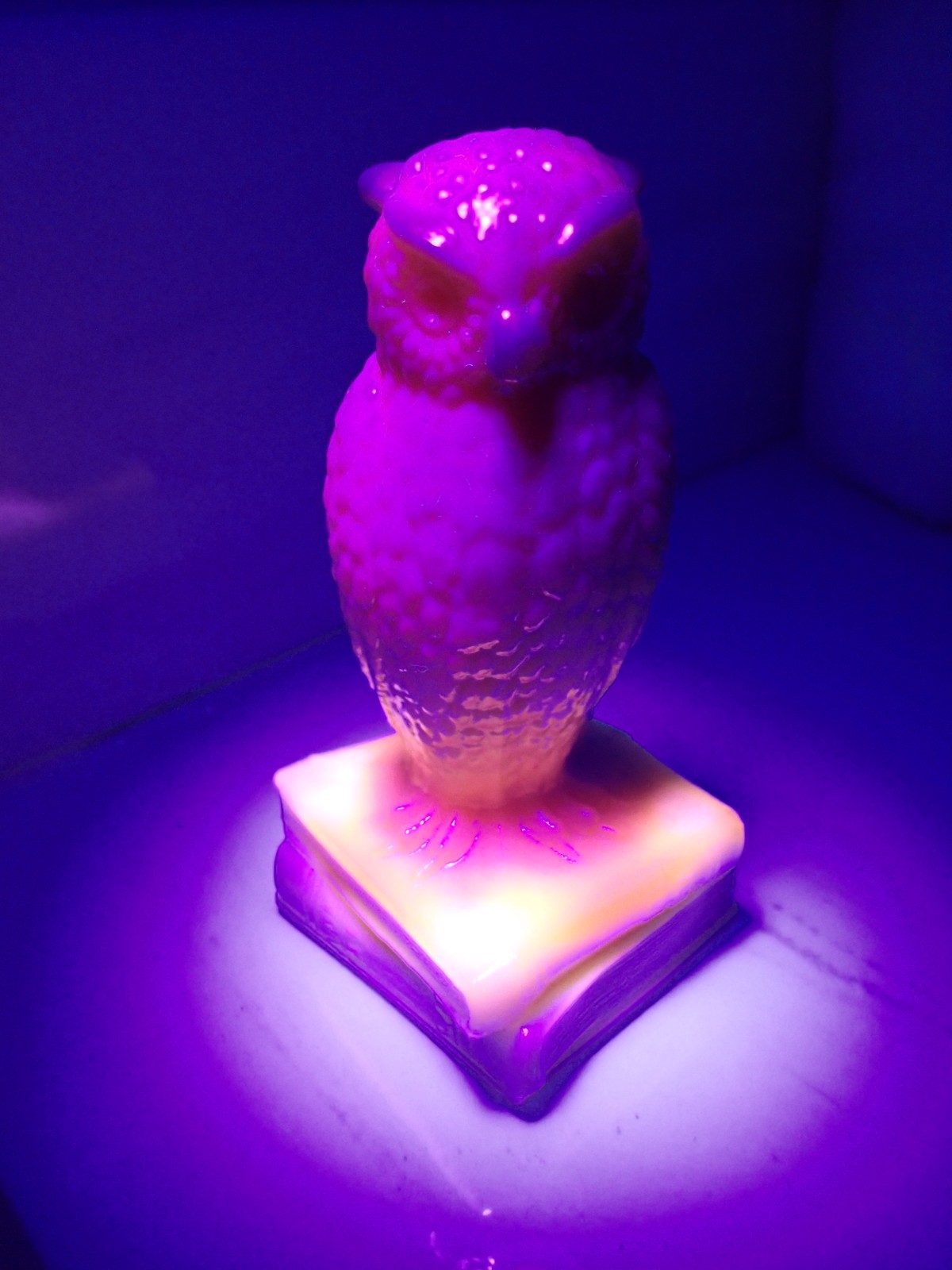 Degenhart Chartreuse or Buttercup Yellow Glass Owl GLOWS