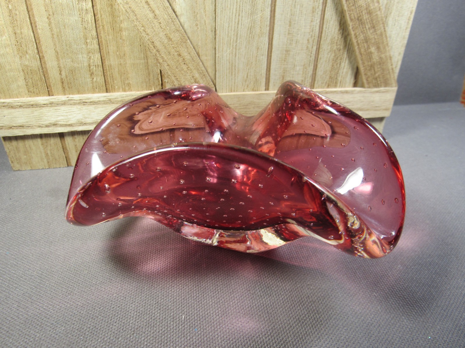 Cranberry Art Glass Sm Bowl Controlled Bubbles 5.25″ x 2.25″ VINTAGE Collectible