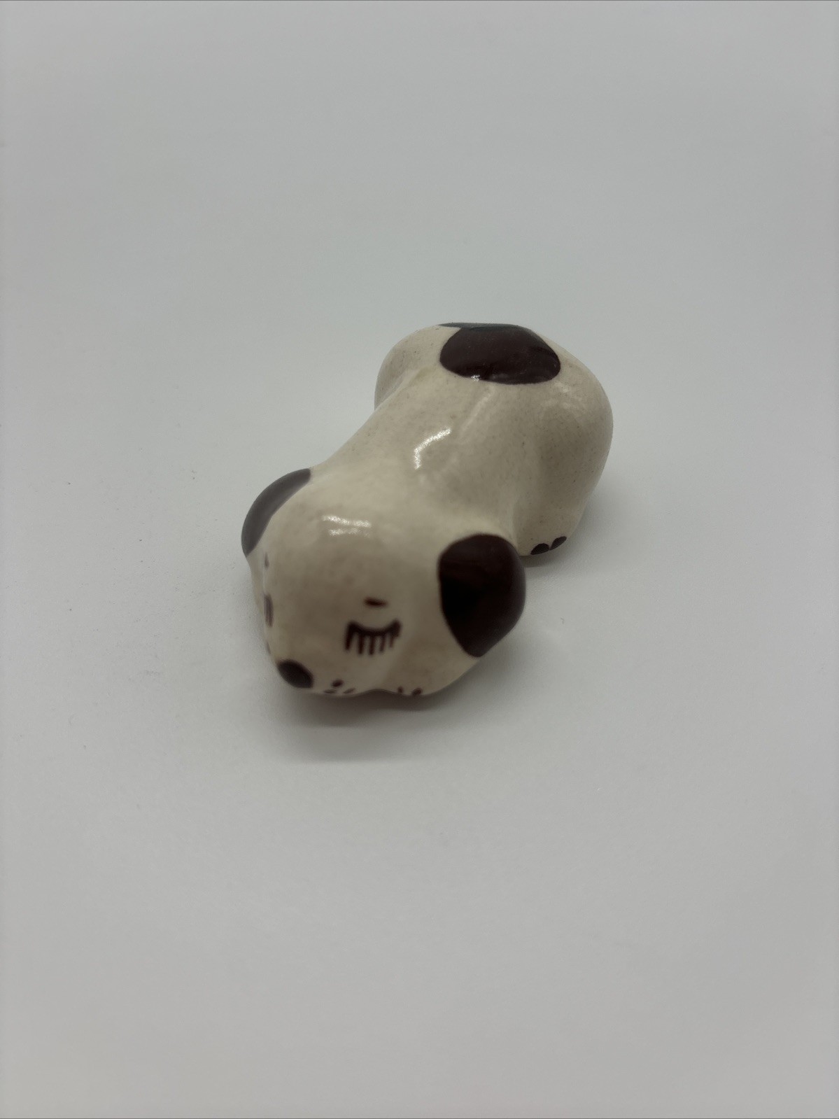 Vintage Rio Hondo California Pottery Sleeping Dog White with Brown Spot