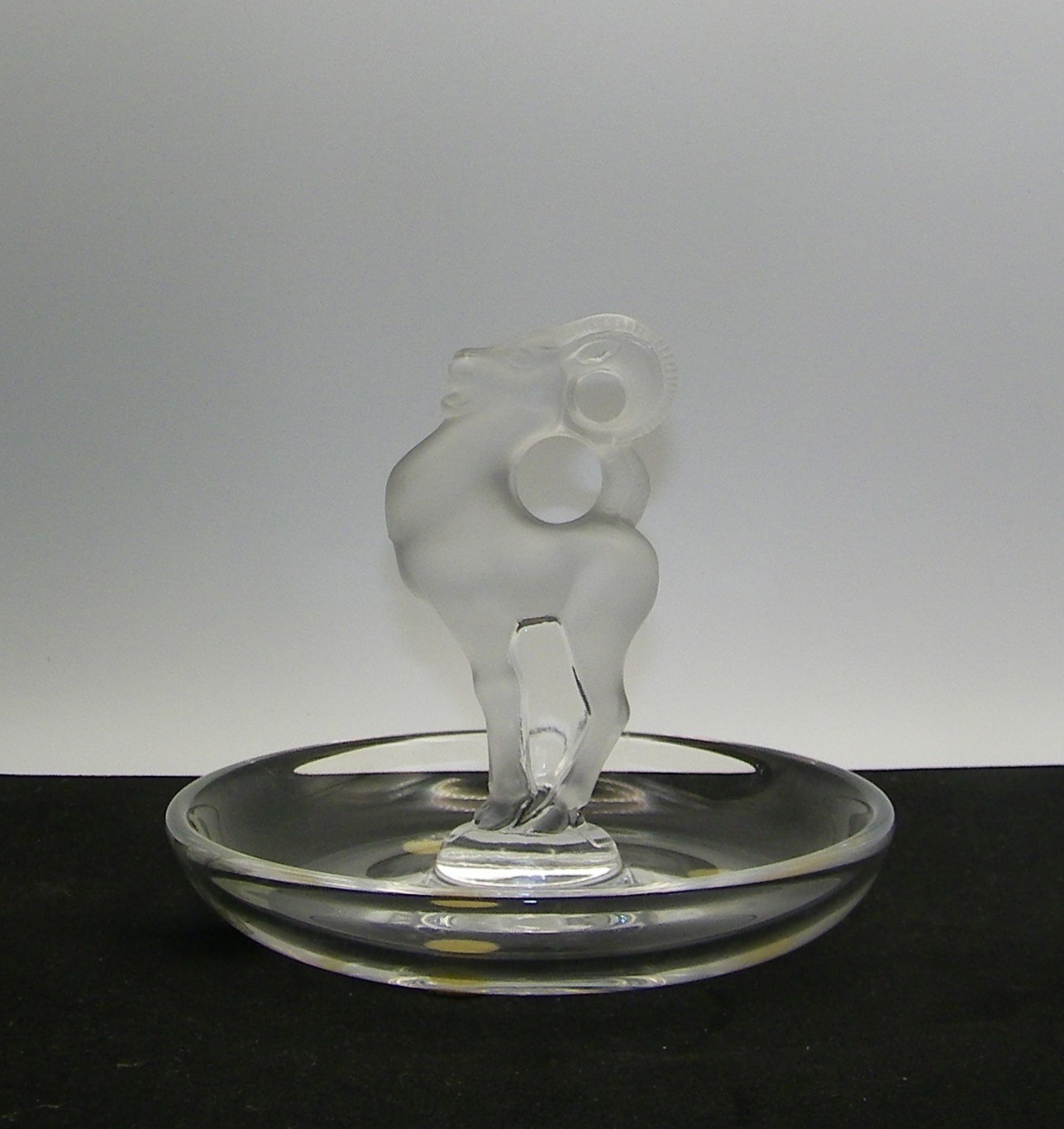 Lalique France Aries Zodiac Ram Frosted Crystal Ring Dish Signed Perfect Case