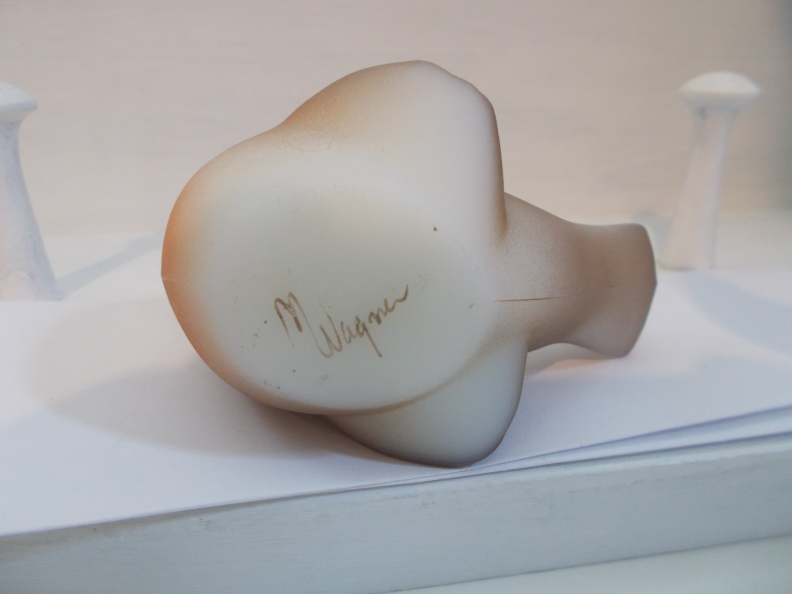 Fenton Glass White Satin Finish H/P Robin Bird, Marilyn Wagner