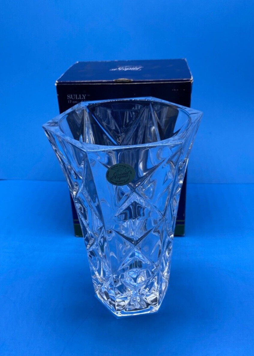 Cristal D’Arques Glass “Sully” Vase France 17cm or 6 5/8″ Tall 24% Lead Crystal