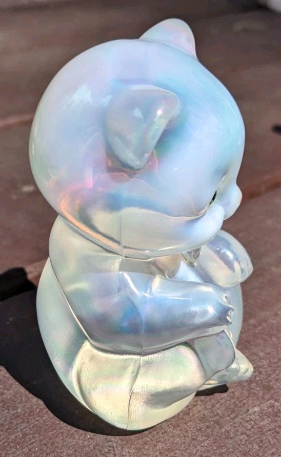 Fenton Art Glass Iridescent White Bear Mendenhall Birthday April Clear Heart