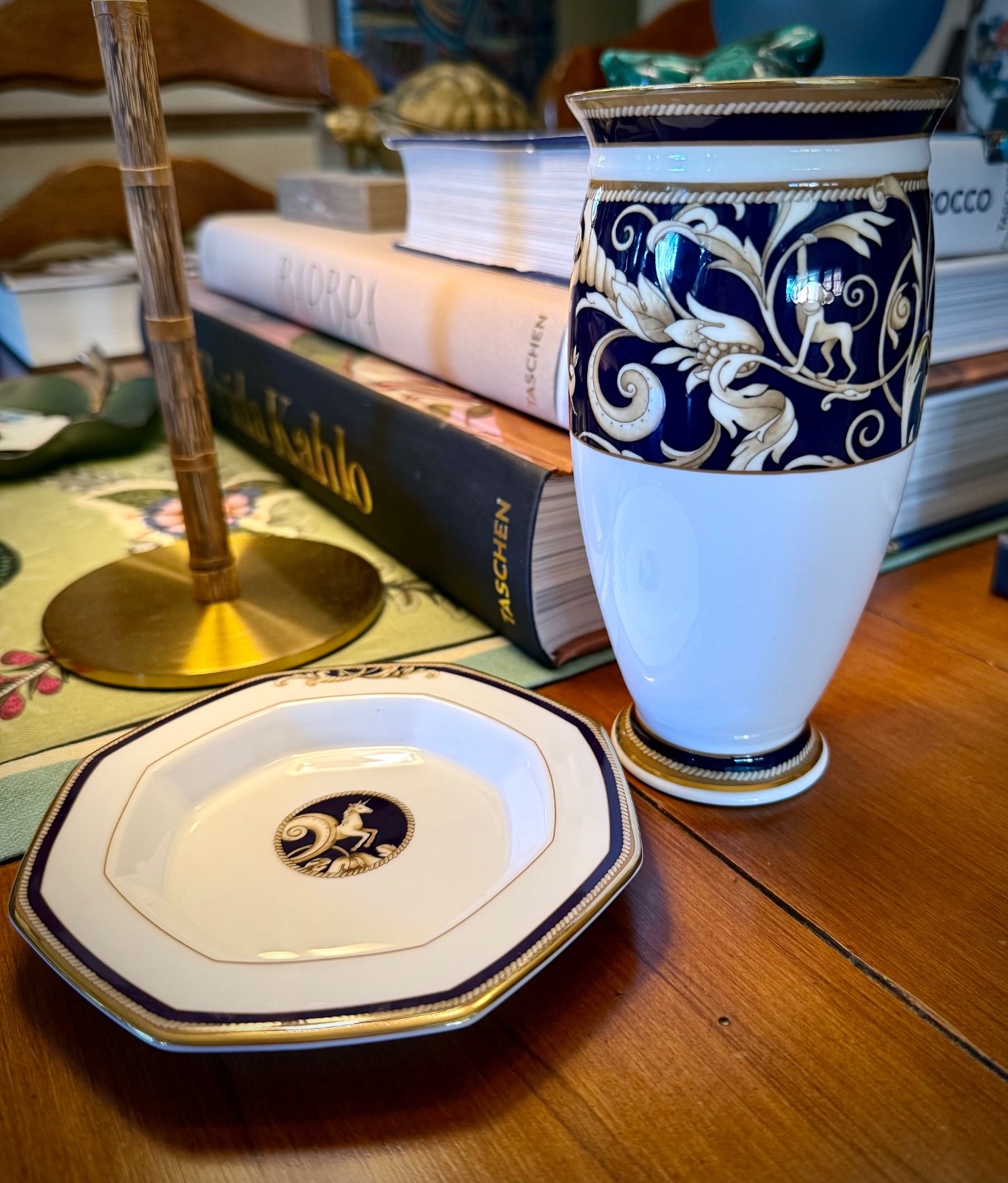 2 pc. Wedgwood Cornucopia Bone China 6″ Vase & 5″ Tray EXCELLENT