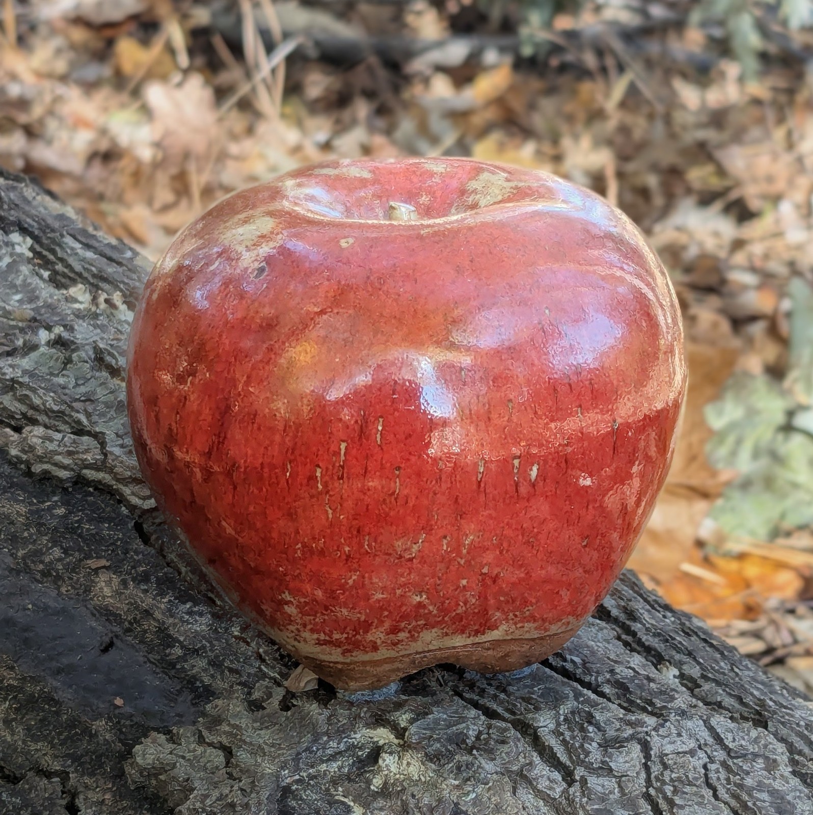 Ceramic Apple 3″ Tall X 4″ Wide – Heavy 1 Lb 5 Oz