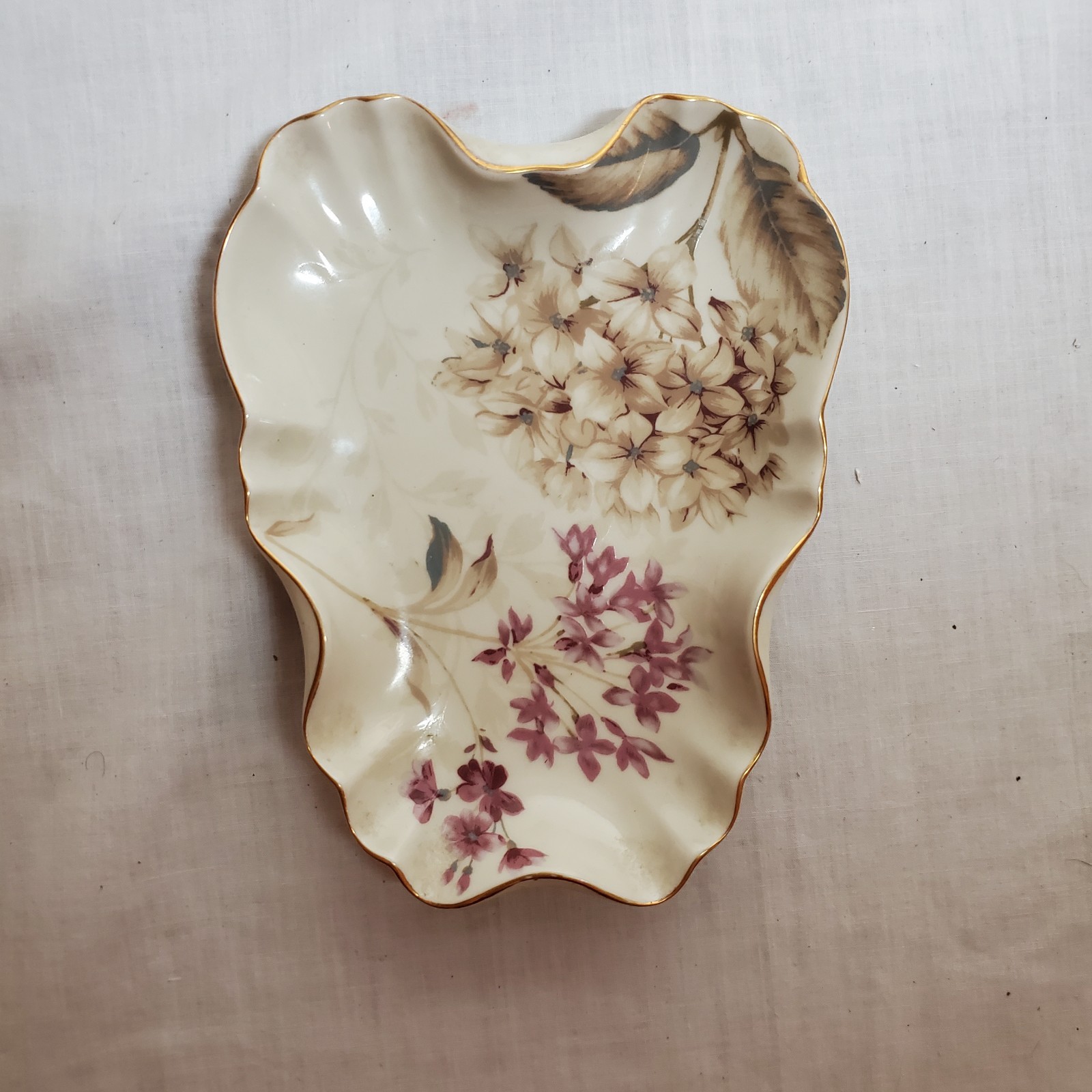 Vtg Limoges Gold Trim Ceramic Porcelain Ashtray Trinket Dish Flowers 6.5″