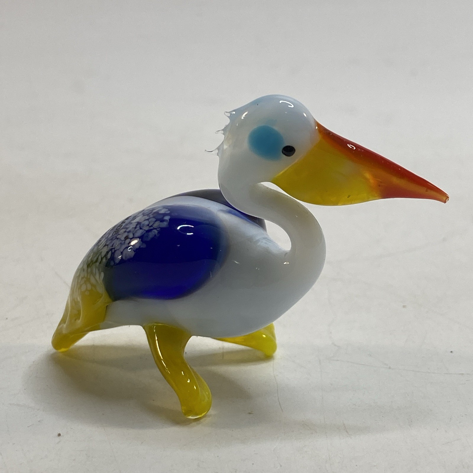 Art Glass Pelican Bird Figurine Hand Blown Vtg Murano Style Blue White 2.5×3.5in