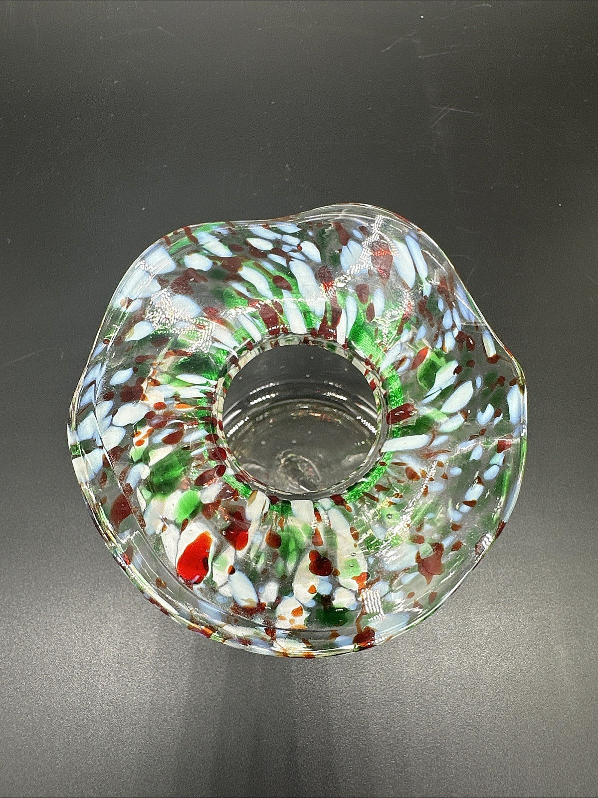 Holiday Christmas Art Glass Vase 3″ Red Green Ruffled Edge Signed Anne Schmidt