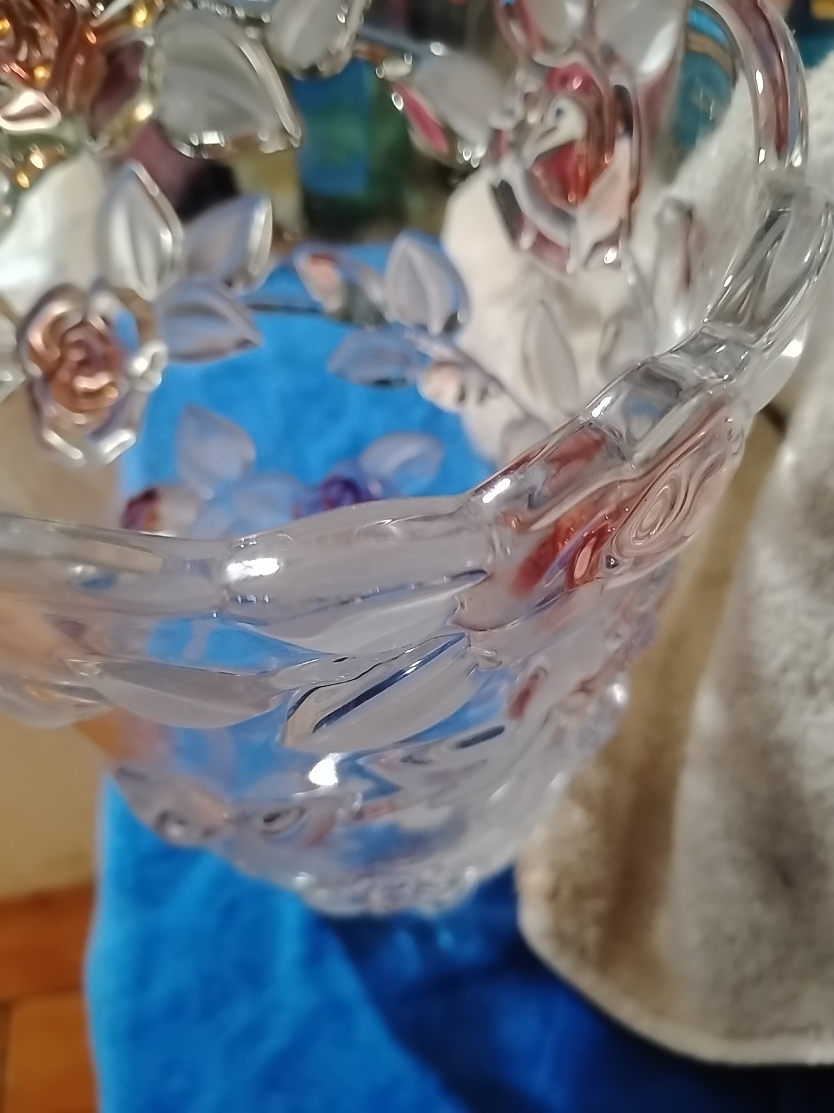 Mikasa Bella Rosa Pink Frost Crystal Vase 9.5″ Germany
