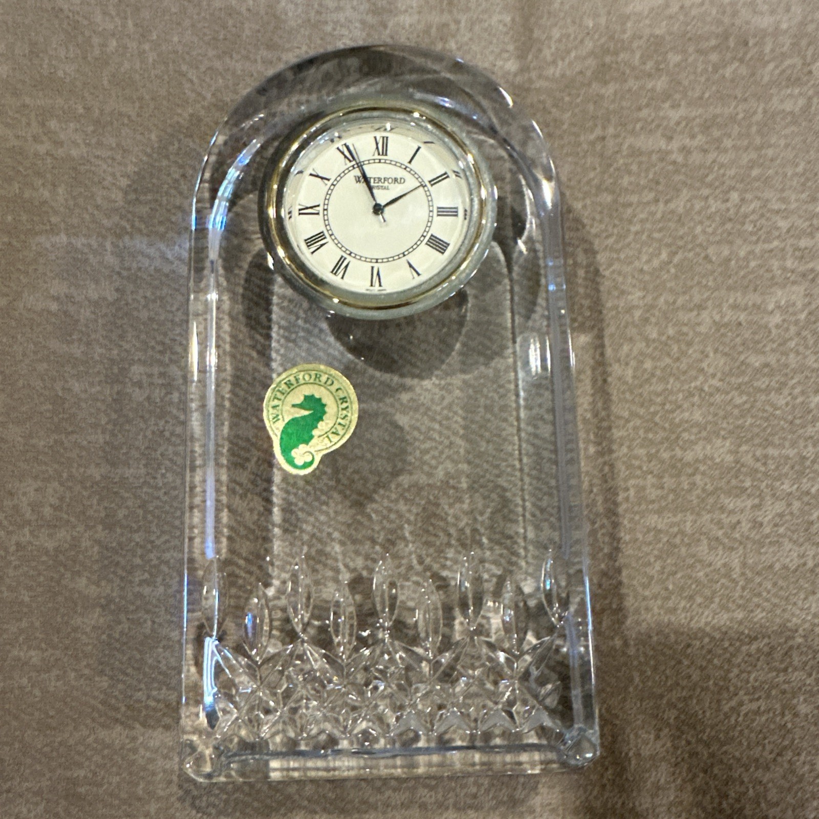 Beautiful WATERFORD Lismore Essence 5in Lead Crystal Desk Shelf Clock Excellent
