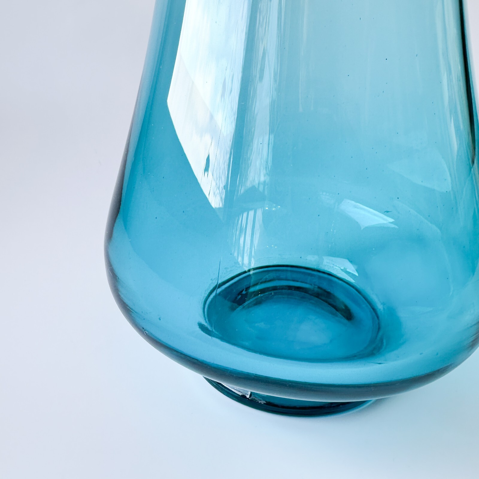 LE Smith Peacock Blue Swung Vase Fat Bottom Smoothie Simplicity Vtg MCM 23.5″