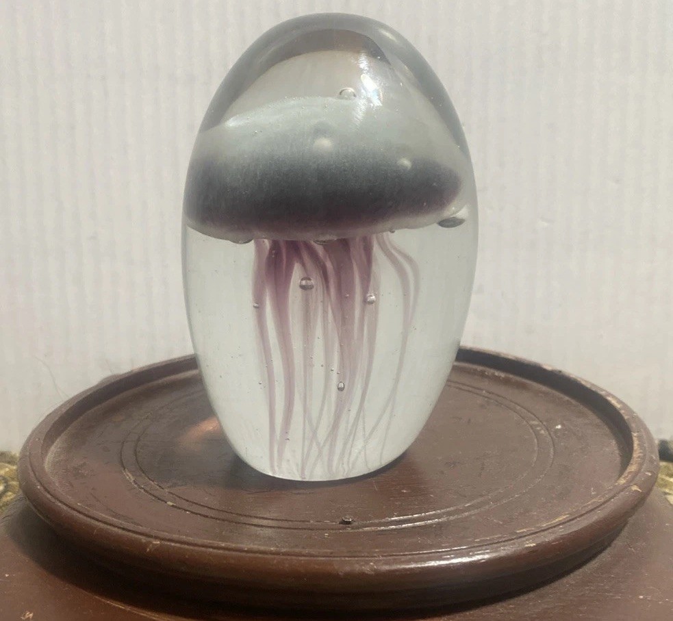 Dynasty Gallery 1lb 12oz Heavy Art Glass Jellyfish Paperweight Blue Gray 4”x3”