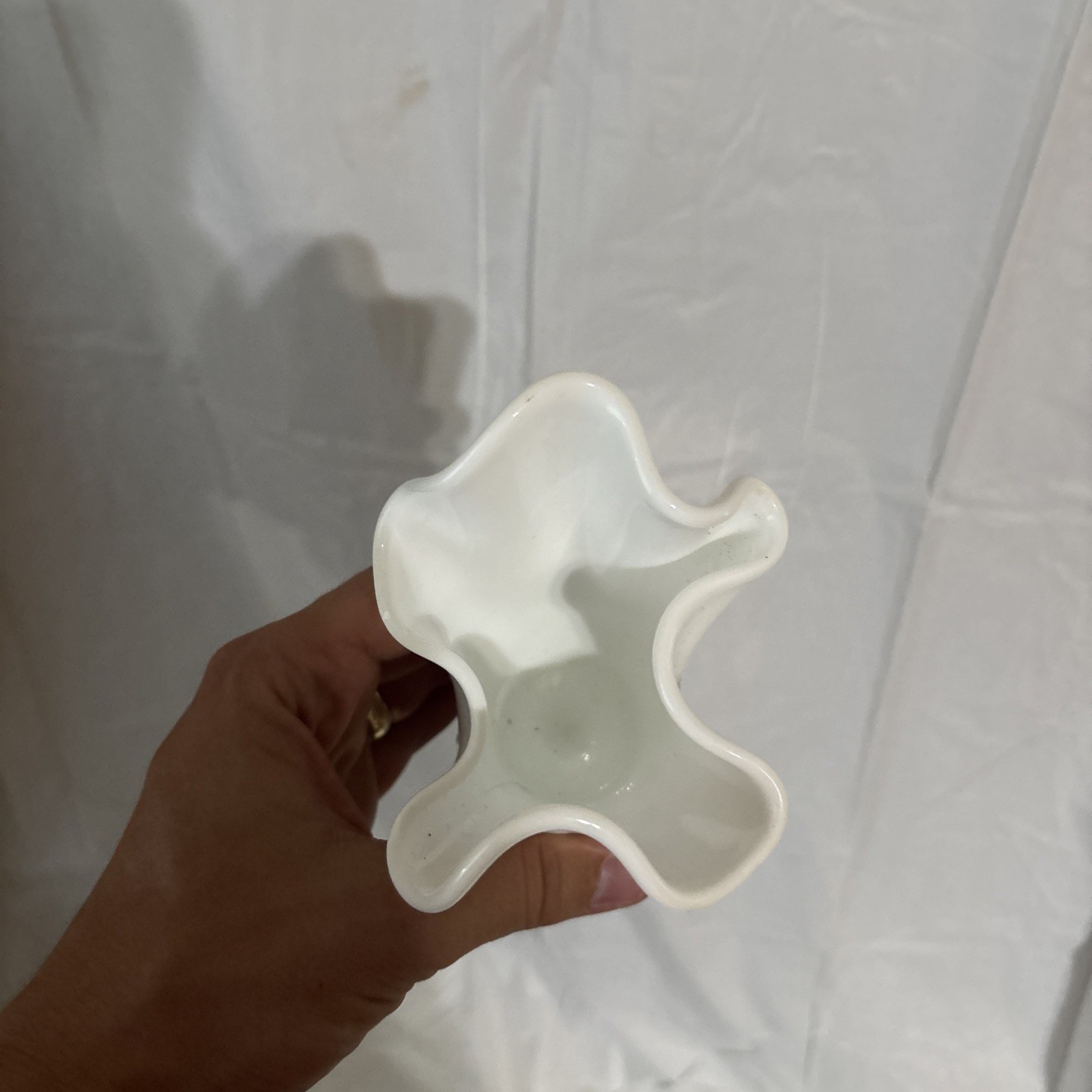Vintage Fenton White Milk Glass Handkerchief Hobnail Pedestal Vase