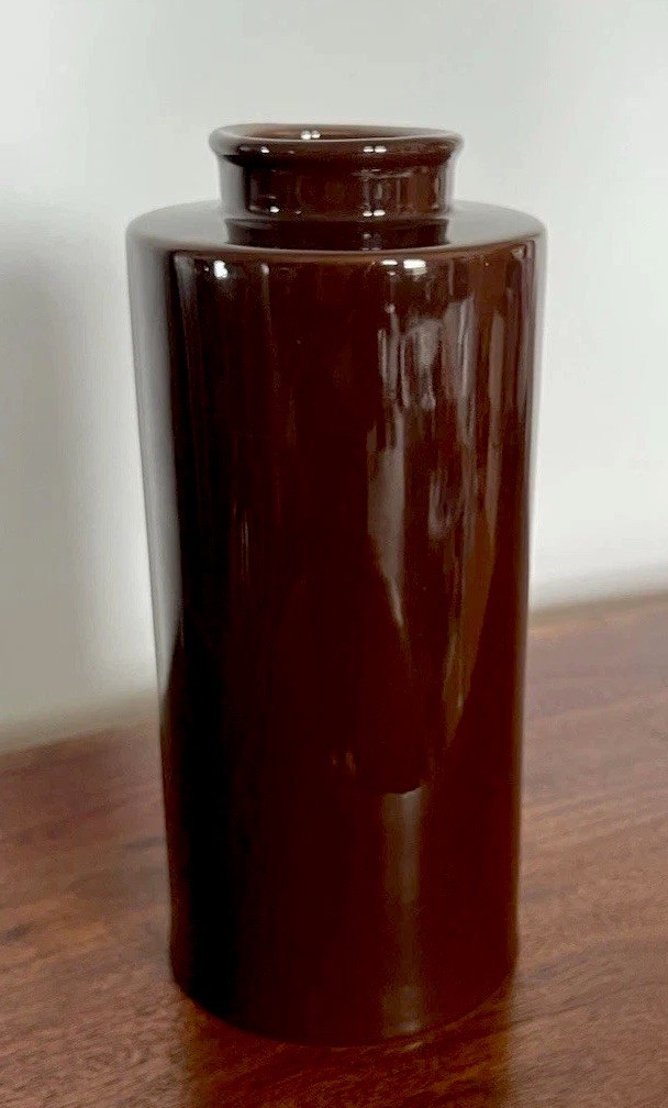 Pottery Barn Brown Vase Glass Glossy Chocolate Brown 11.5 Inches Tall 5in Wide