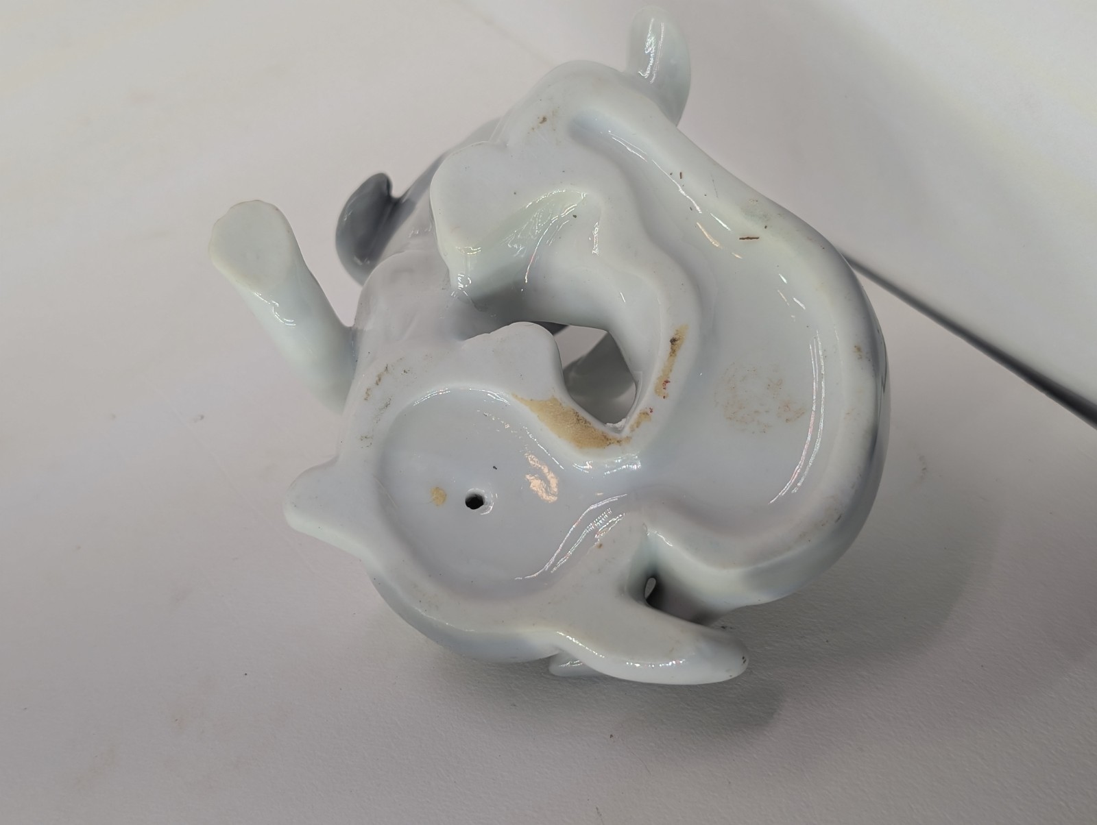 Gray & White Porcelain Dog Figurine Pair, Glossy Finish, Decorative Animals