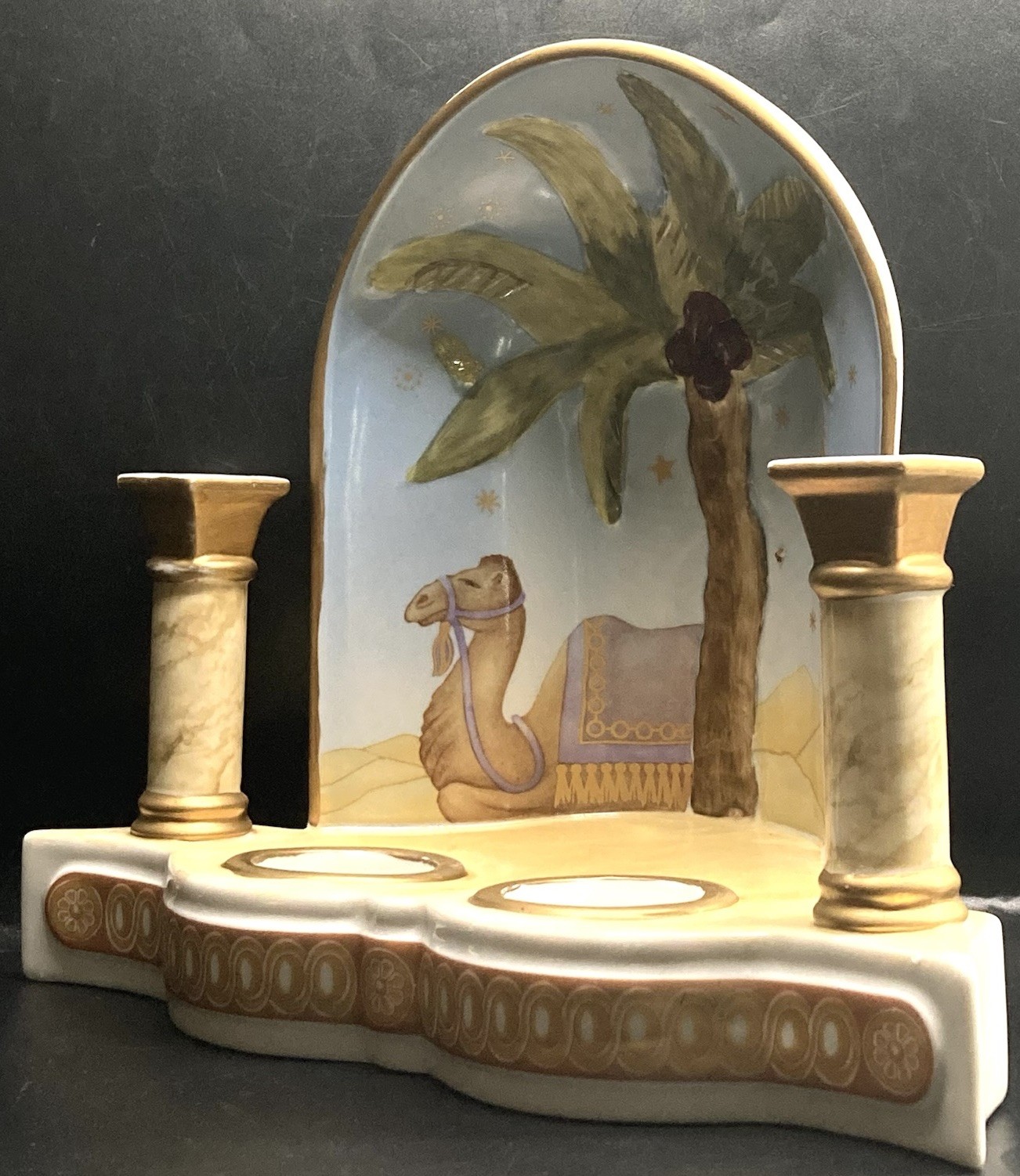 Villeroy & Boch Alfresco di Natale Camel Taper & Tealight Candle Holder Nativity
