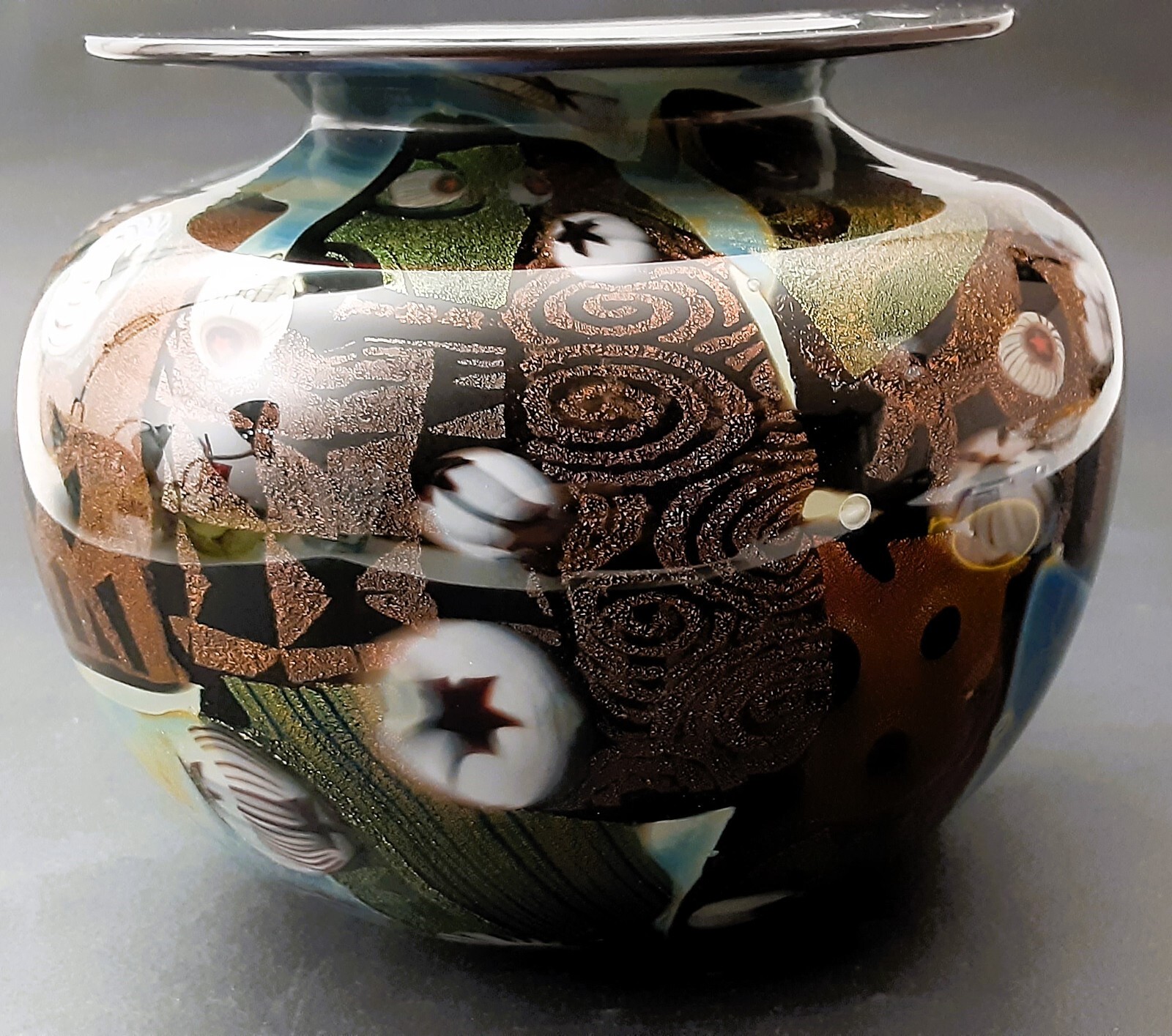 Peter Vanderlaan 1997 Signed Studio Art Glass Anemone Vase/Bowl 6″ x 5.25″