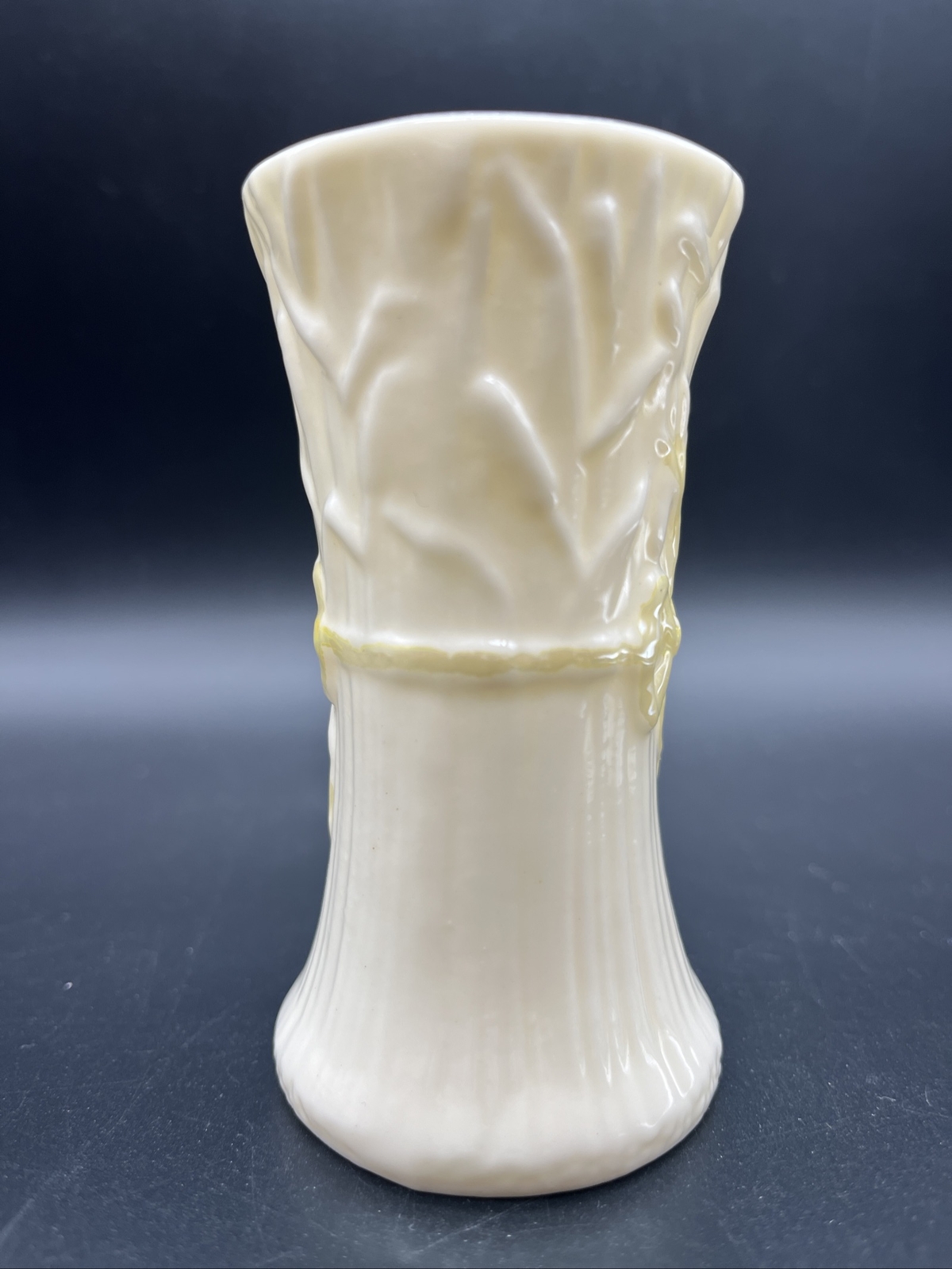 BELLEEK IRELAND SMALL BUD VASE SPILL VASE WITH YELLOW RIBBON VINTAGE PORCELAIN