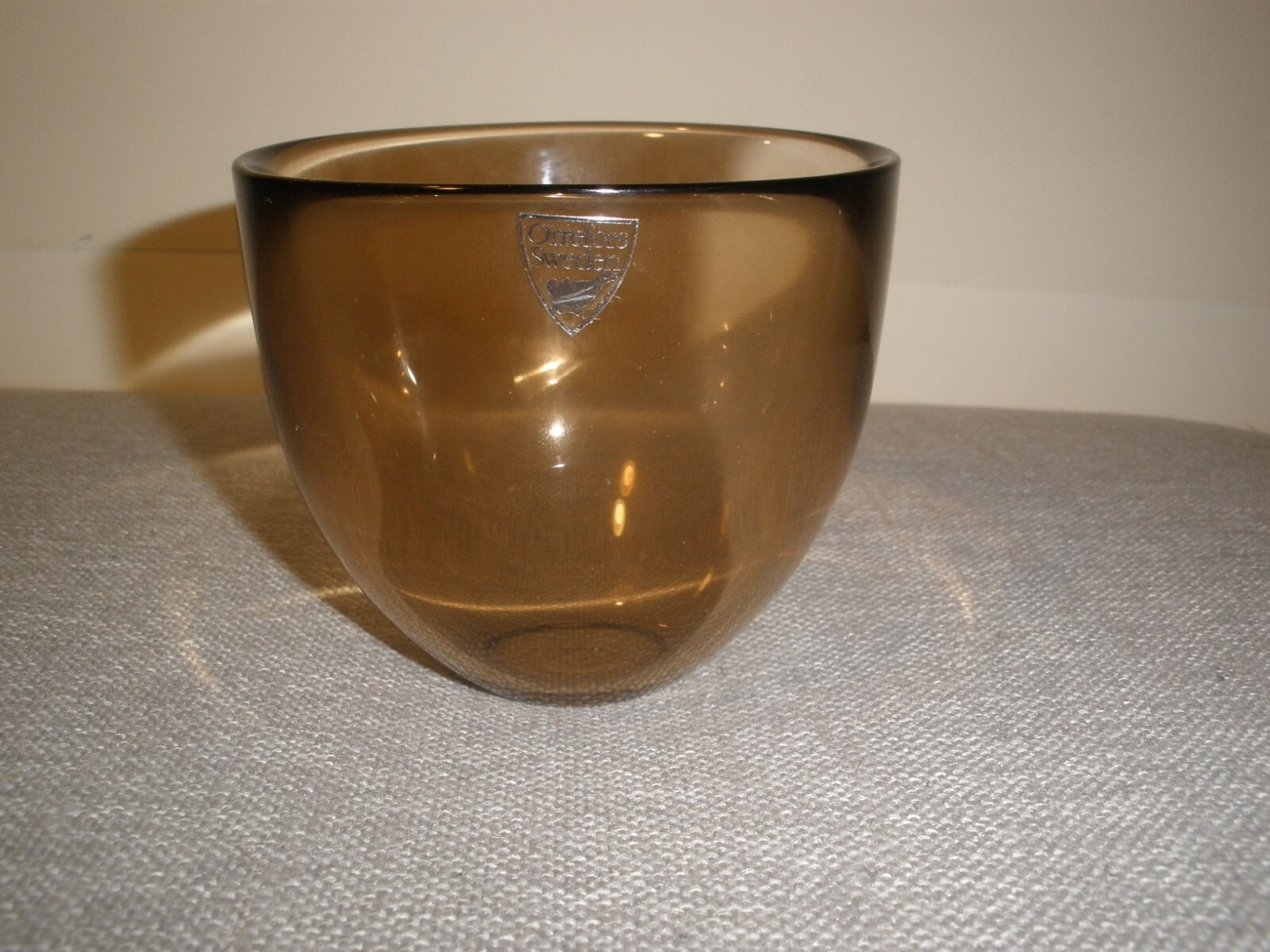 Orrefors made in Sweden brown 3 1/2″ diameter Glass Bowl 3″H
